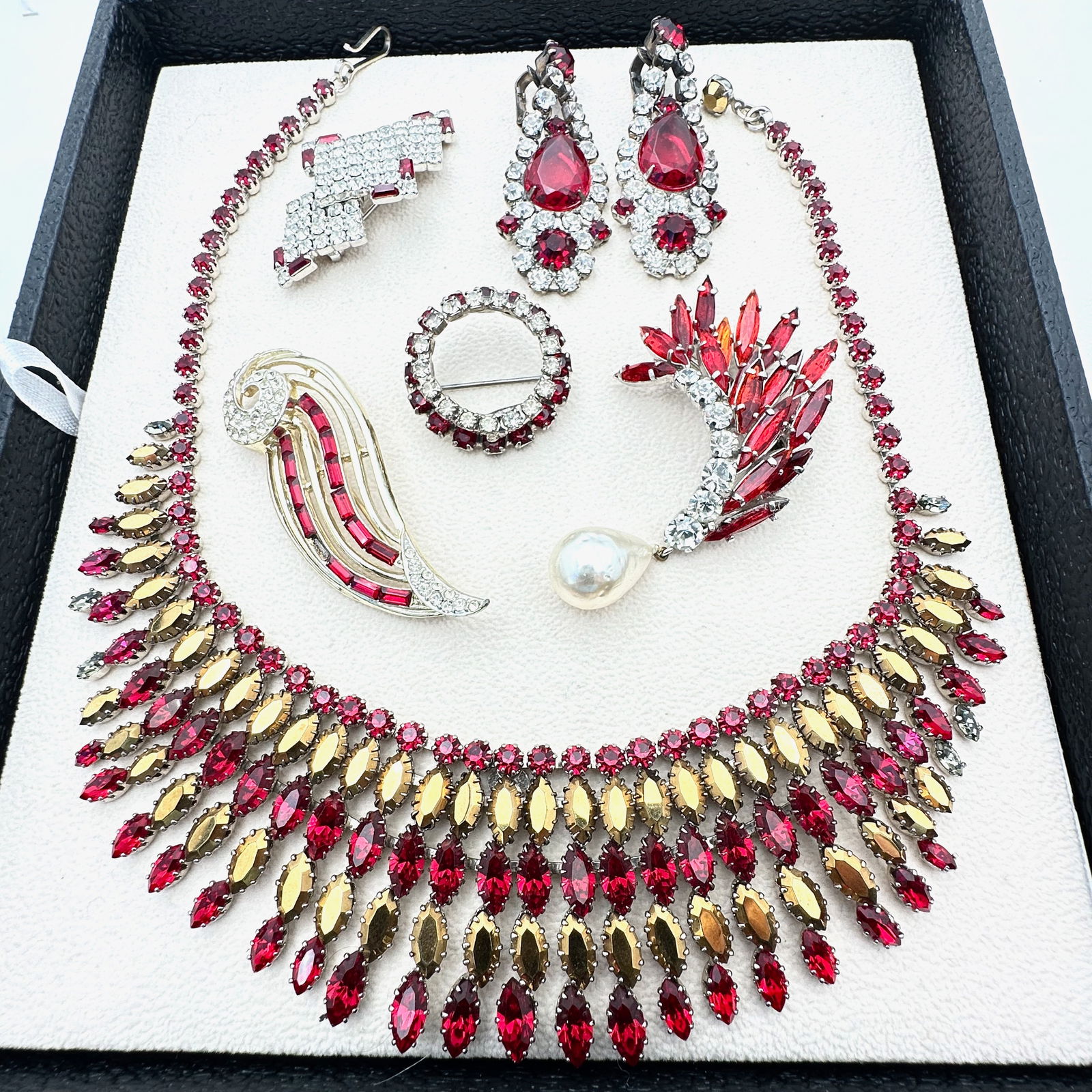 Vintage Lot Red Rhinestone Jewelry Austria Kramer (1 of 2)