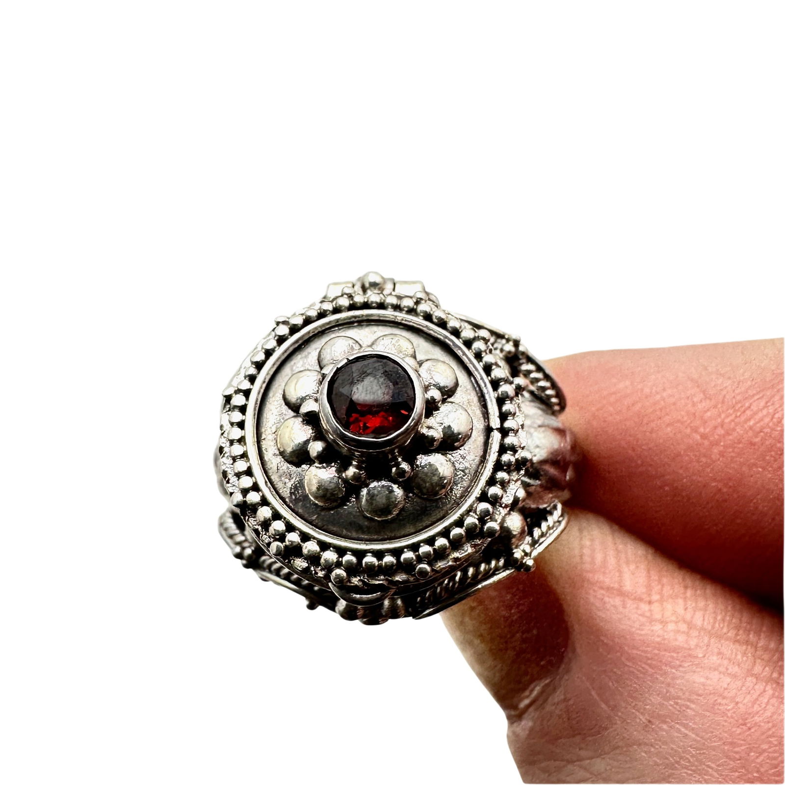 Vintage Sterling Silver Garnet Poison Ring Size 7 (1 of 2)