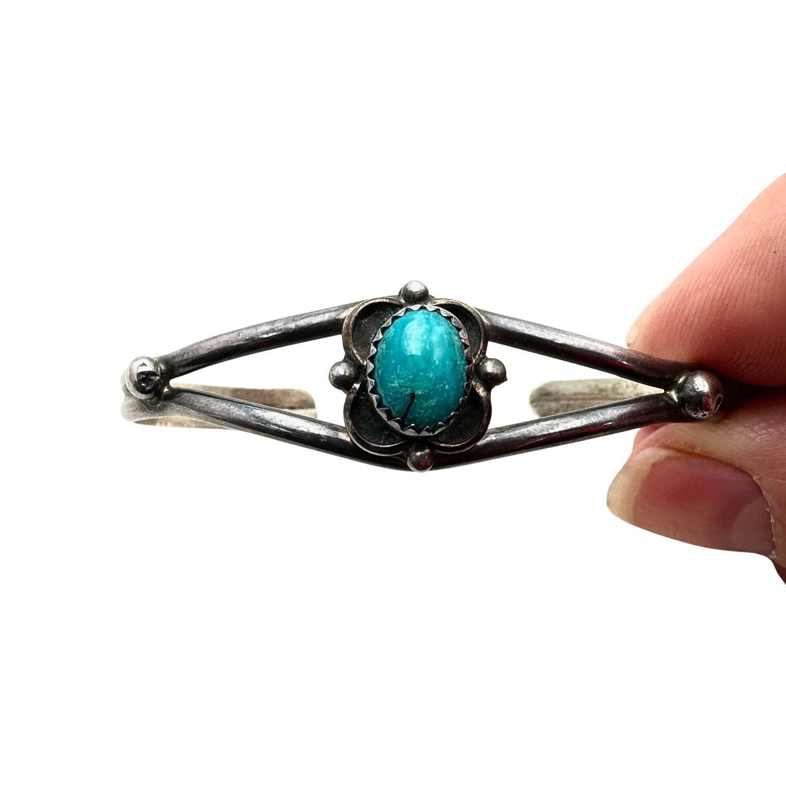 Vintage American Southwest Turquoise Sterling Silver Cuff Bracelet 10 Grams Petite Size 6 1/4 Inch (1 of 3)