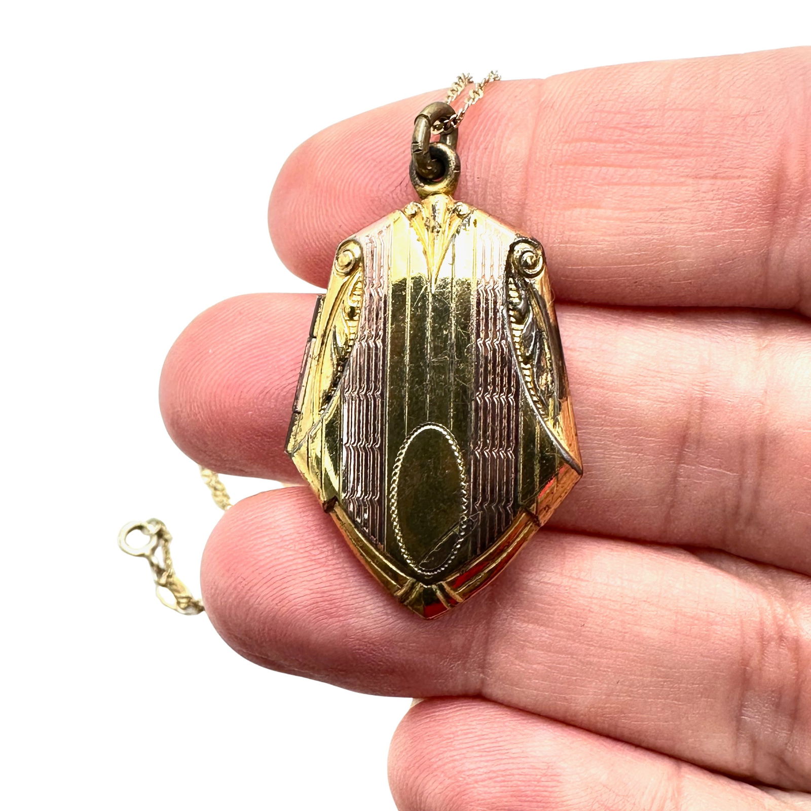 Antique Gold Filled Rose & Yellow Gold Picture Locket Necklace: Antique Gold Filled Rose & Yellow Gold Picture Locket Necklace 18 Inch Chain 1 1/2 Inch Locket Pendant