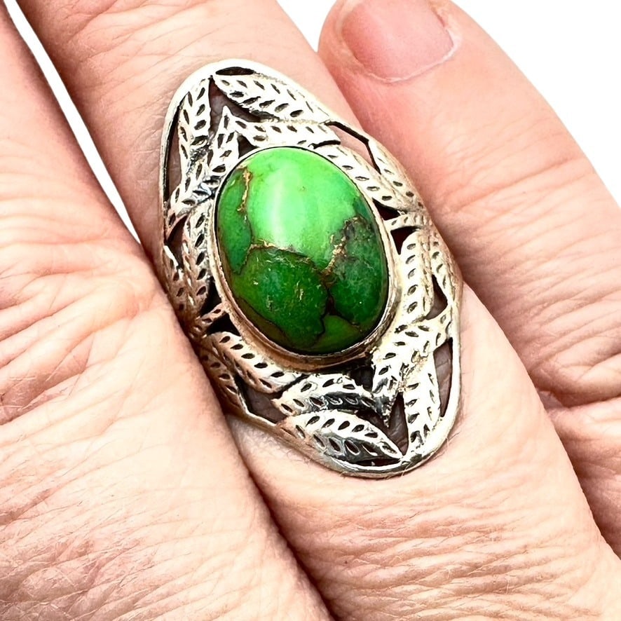 Sterling Silver Green Mohave Turquoise Ring Size 10 (1 of 3)