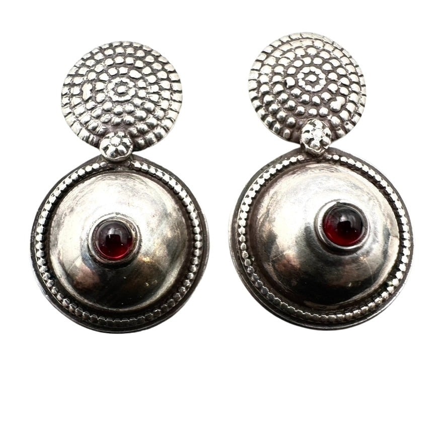 Vintage Sudka Garnet Sterling Silver Pierced Earrings 1.5 Inch: Vintage Sudka Garnet Sterling Silver Pierced Earrings 1.5 Inch