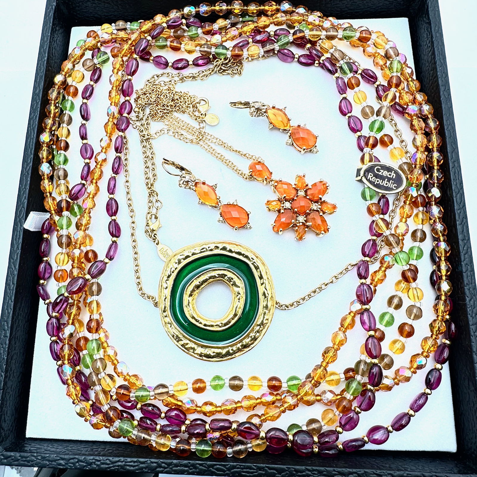 Vintage Joan Rivers Jewelry Group Czech Glass Necklace Crystals Earrings (1 of 3)