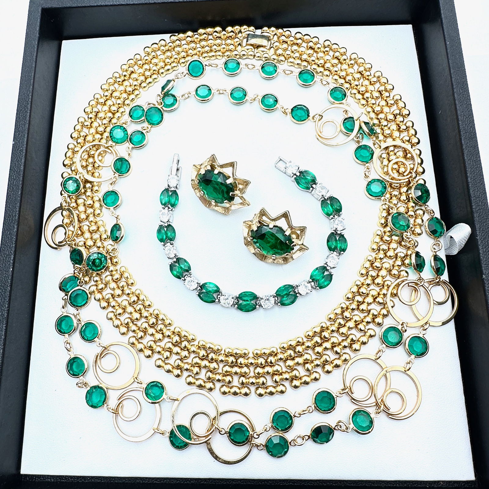 Vintage Group Lot Gold Tone Jewelry Green Crystal Earrings Necklaces Bracelet (1 of 3)