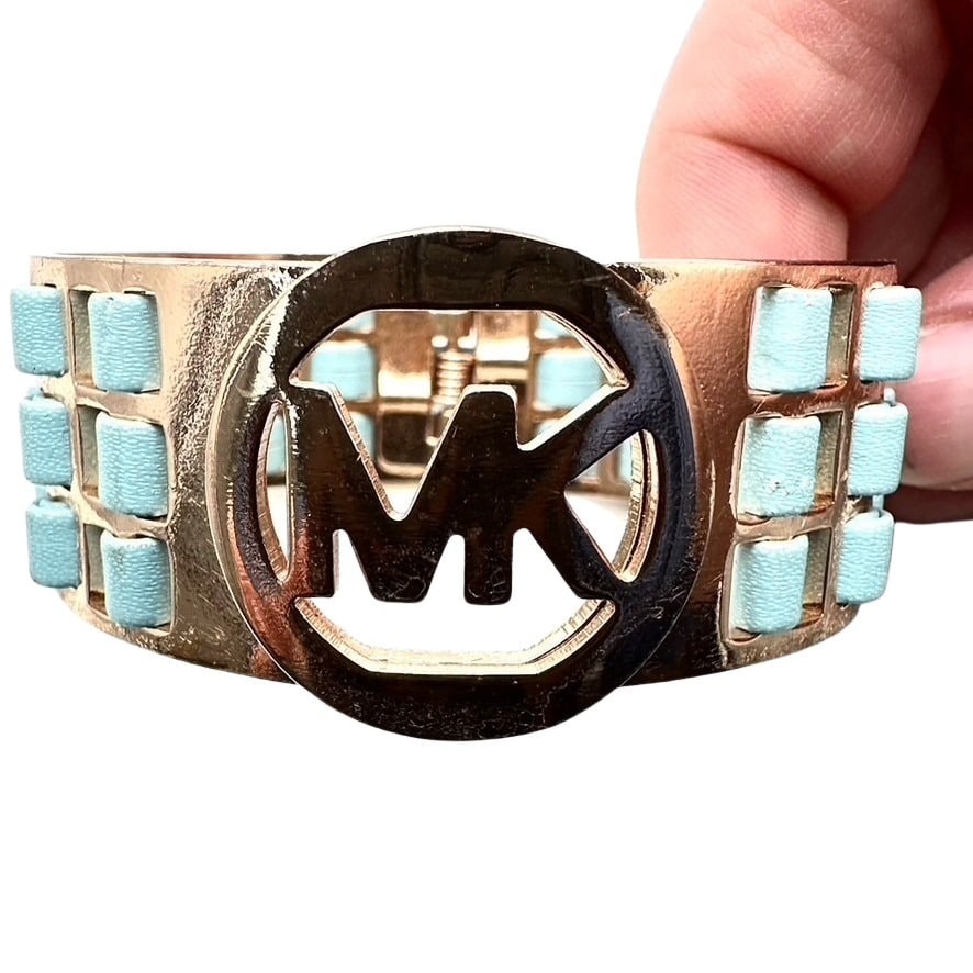 Michael Kors Green Leather Rose Gold Tone Hinged Bangle Bracelet (1 of 2)