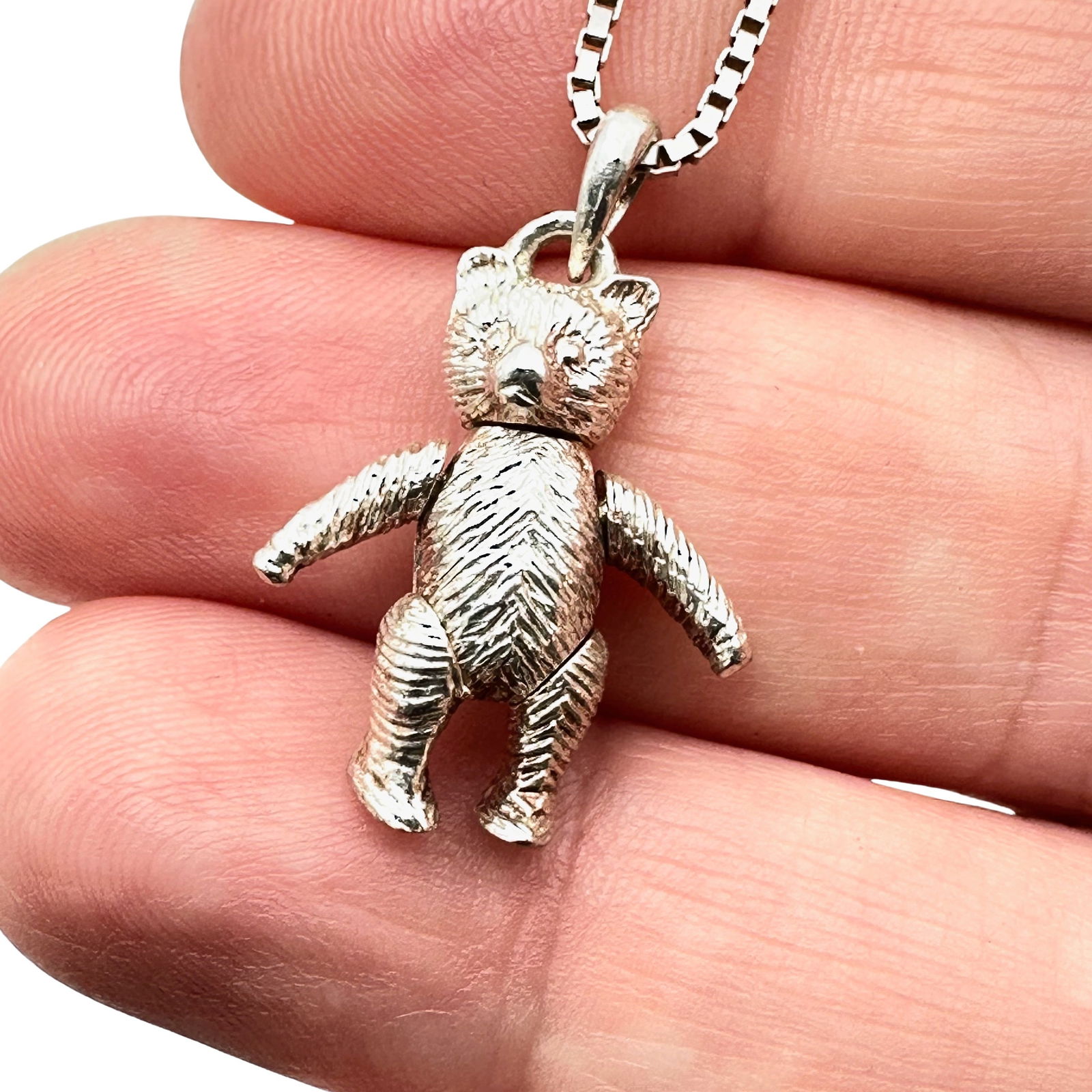 Vintage Sterling Silver Articulated Teddy Bear Pendant 17 Inch Box Chain 7.8 Grams (1 of 3)