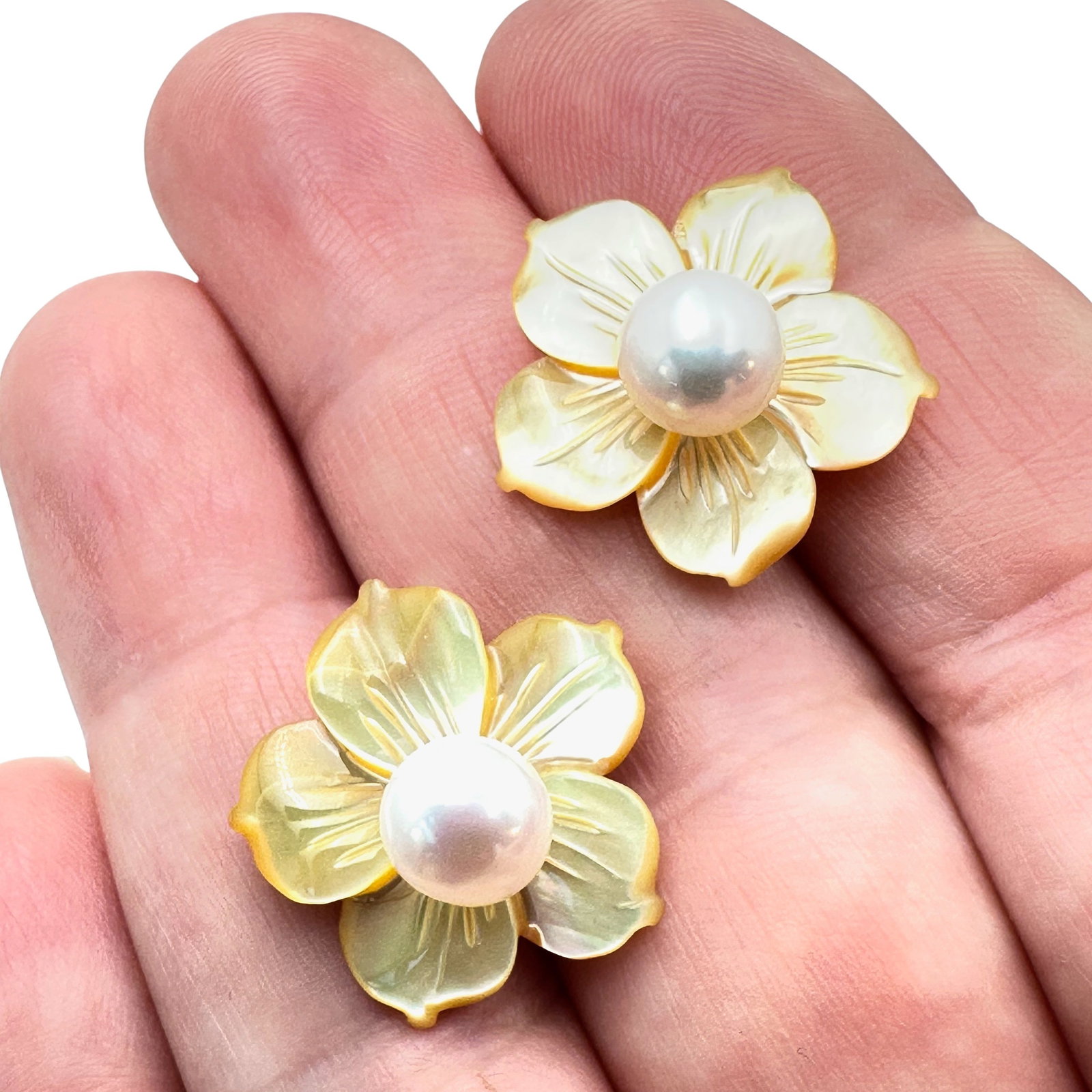 Sterling Silver Yellow Mother of Pearl Pierced Earrings: Sterling Silver Yellow Mother of Pearl Pierced Earrings