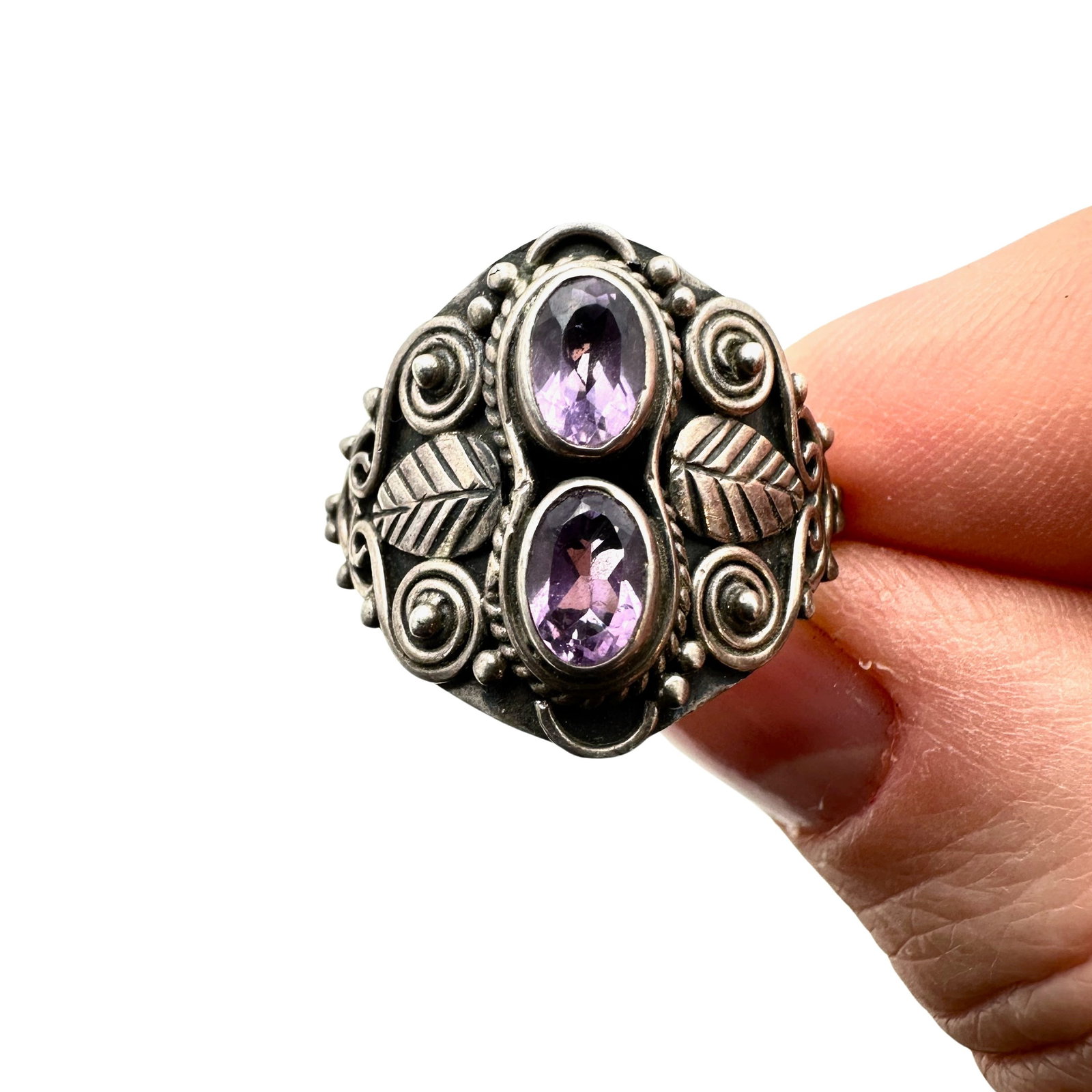 Vintage Purple Amethyst Ring Sterling Silver Size 8: Vintage Purple Amethyst Ring Sterling Silver Size 8