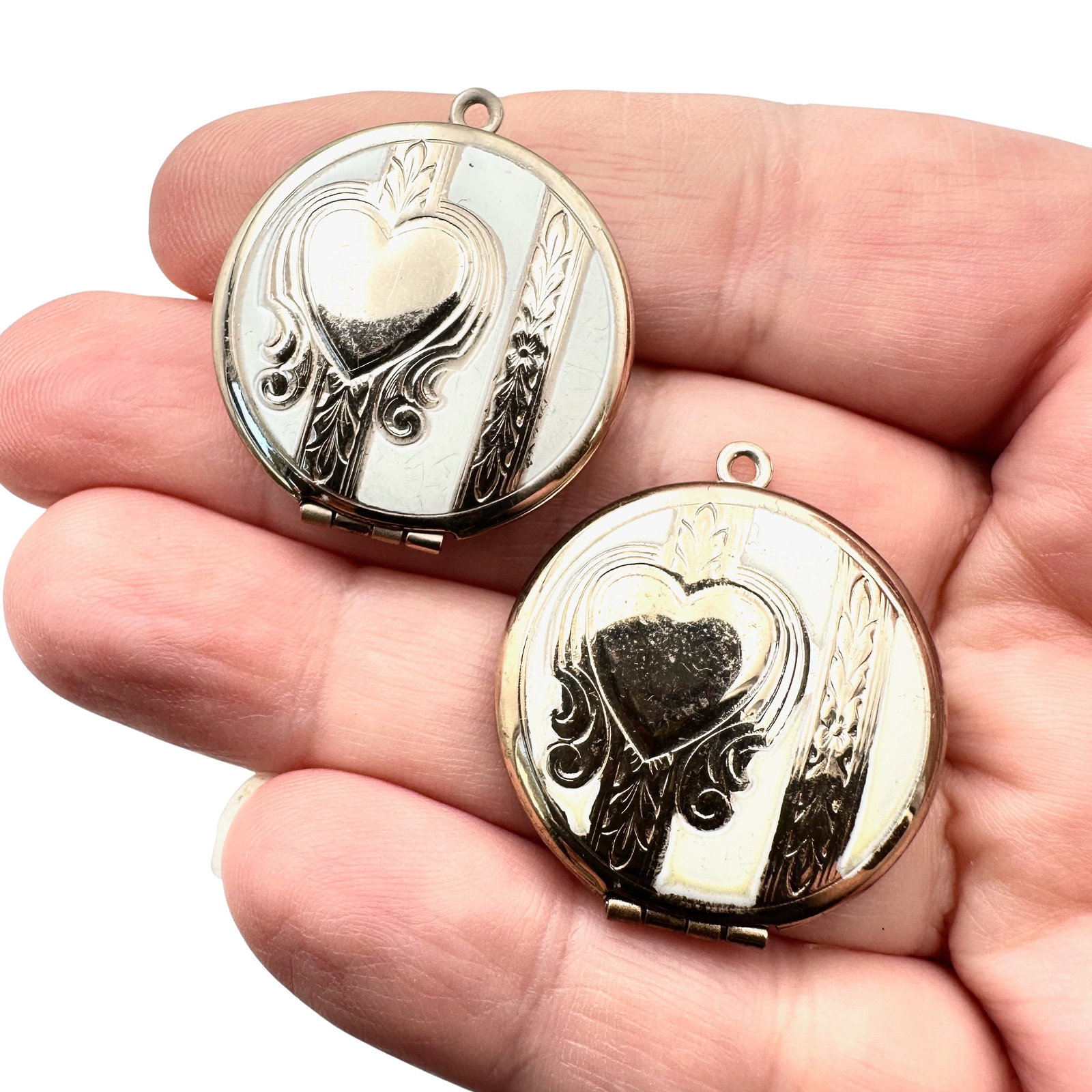 Group of Two White Enamel Gold Tone Picture Lockets Pendants: Group of Two White Enamel Gold Tone Picture Lockets Pendants