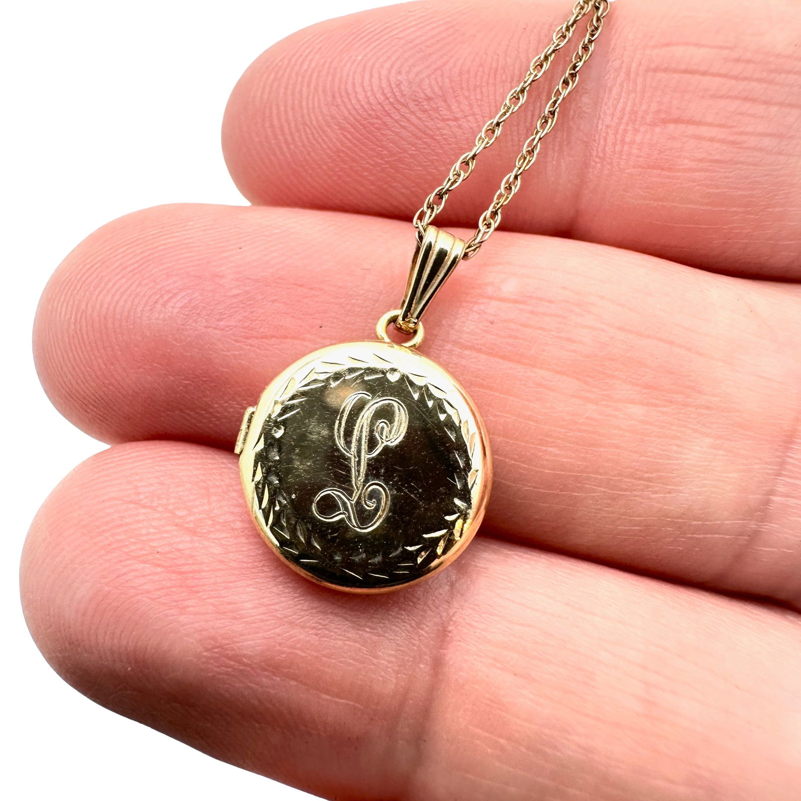 Vintage Gold Filled Small Round Picture Locket Necklace "L" Initial on Cover (1 of 3)