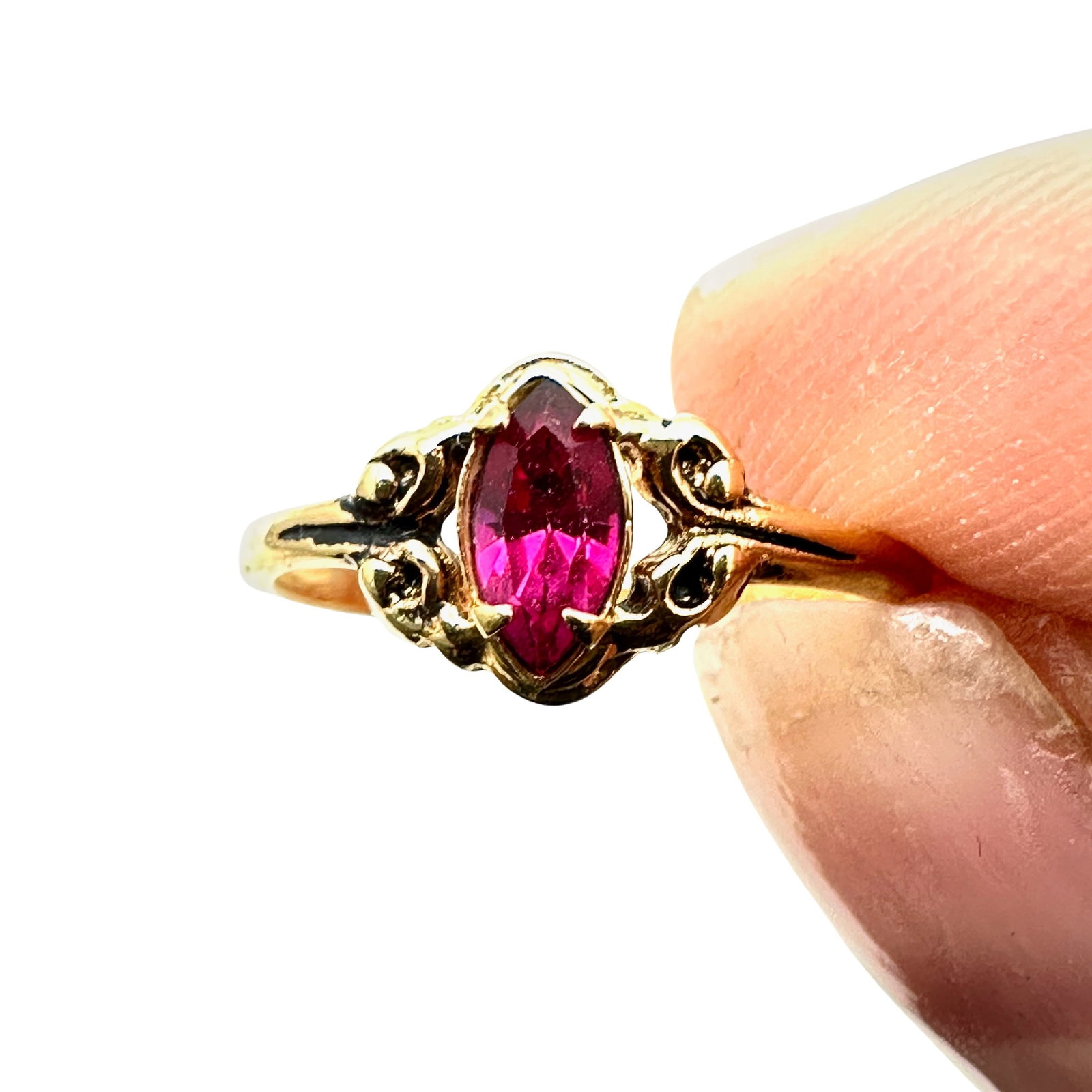 Vintage Baby or Childs Ring Size 4 Gold Tone Pink Glass Stone: Vintage Baby or Childs Ring Size 4 Gold Tone Pink Glass Stone