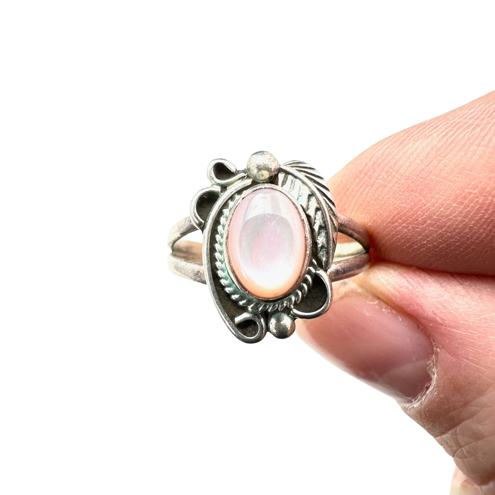 Native American Hallmarked H Pink Pearl Sterling Silver Ring Size 7.5 (1 of 3)