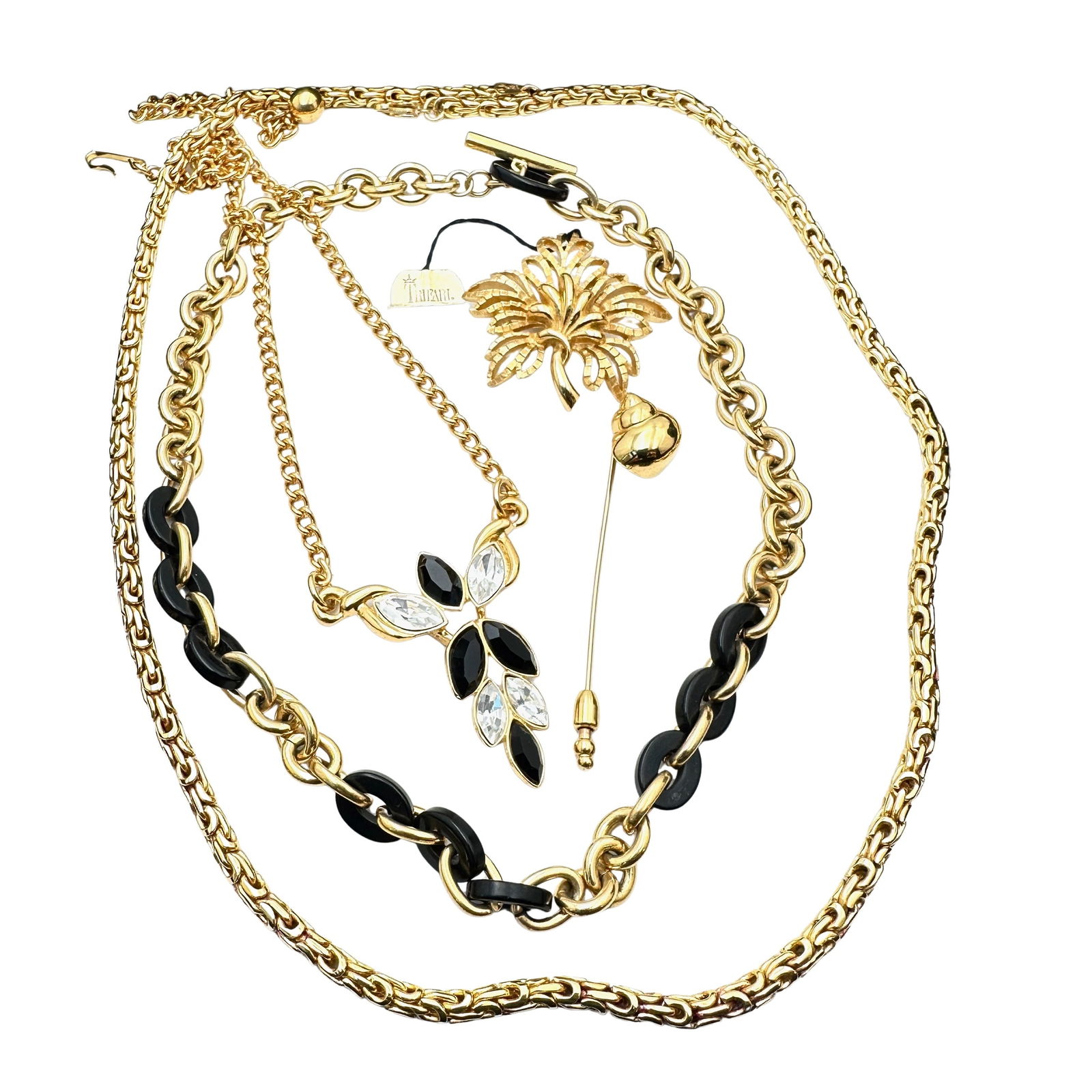 Jewelry Group Vintage Trifari Necklaces Brooches Stick Pin Shell Crystal (1 of 3)