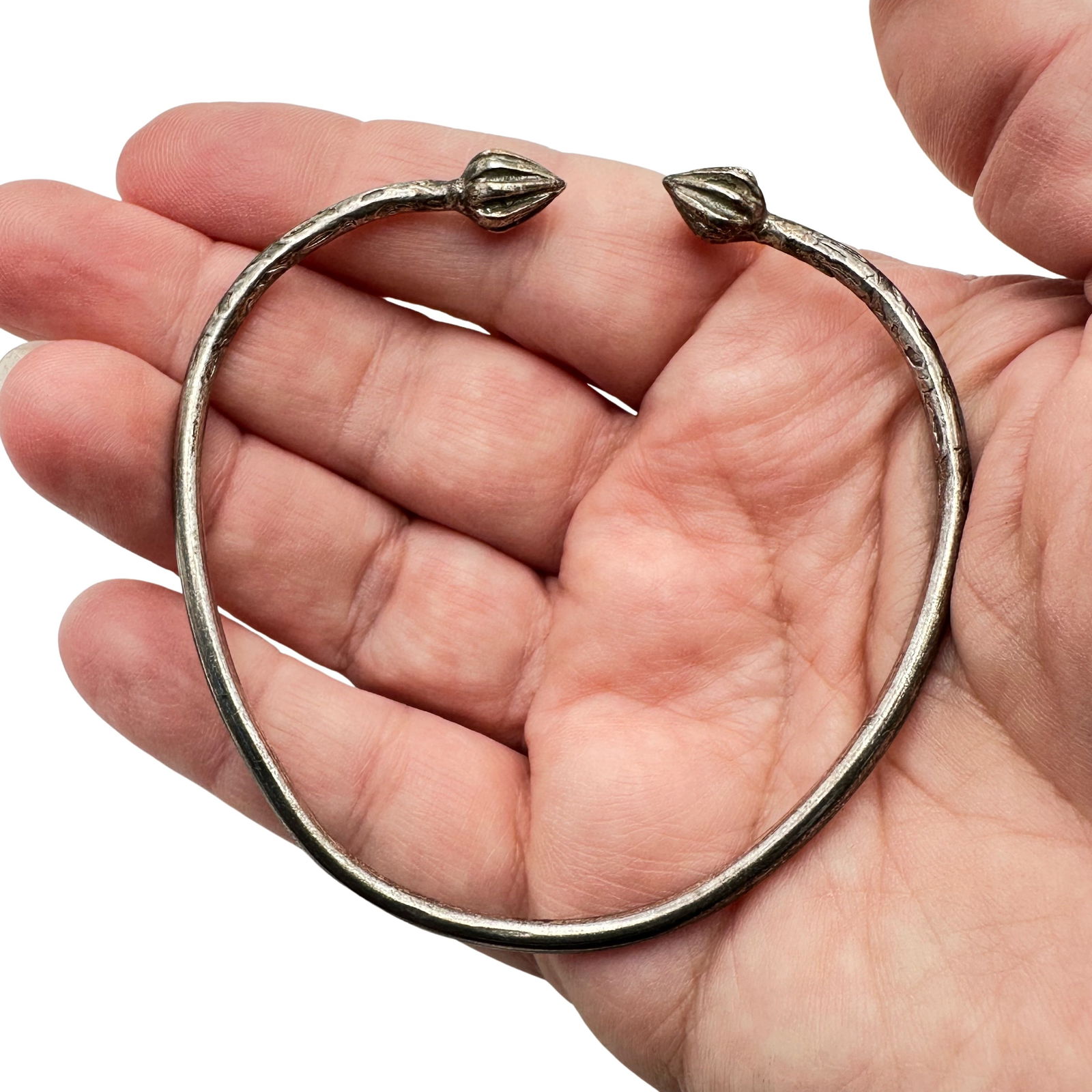 Vintage Sterling Silver Arm Cuff Bracelet Hammered Design 19 Grams: Vintage Sterling Silver Arm Cuff Bracelet Hammered Design 19 Grams