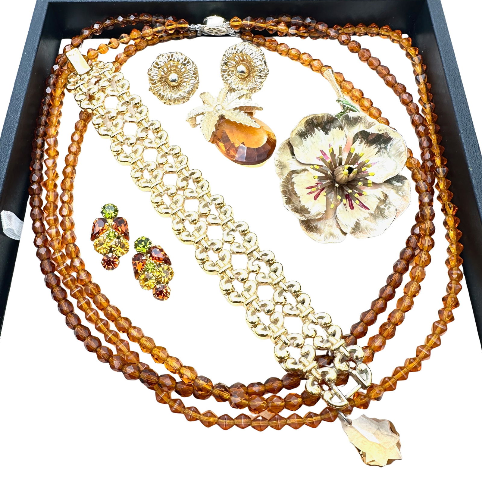 Vintage Jewelry Group Sarah Coventry Monet Austria Rhinestones Enamel Flower Brooch (1 of 2)