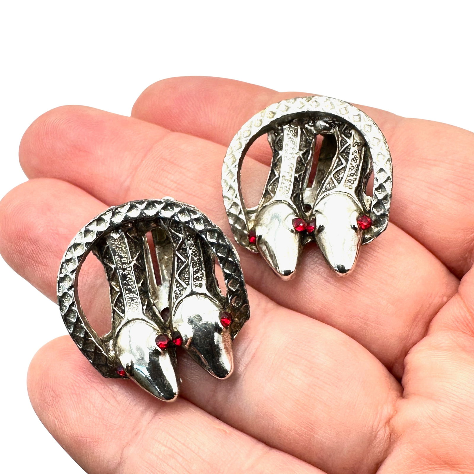 Vintage Silver Tone Snake Clip Earrings: Vintage Silver Tone Snake Clip Earrings
