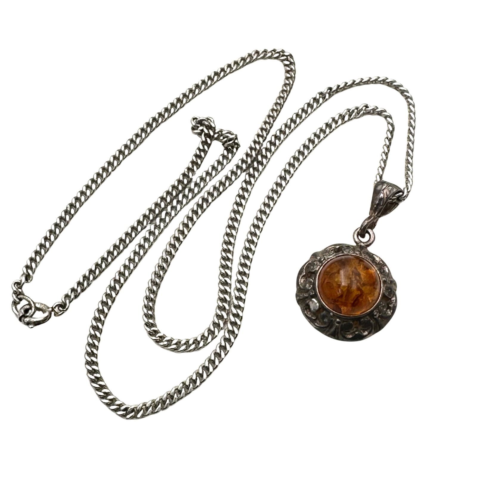 Sterling Silver Amber Pendant necklace 18 Inch Chain: Sterling Silver Amber Pendant necklace 18 Inch Chain