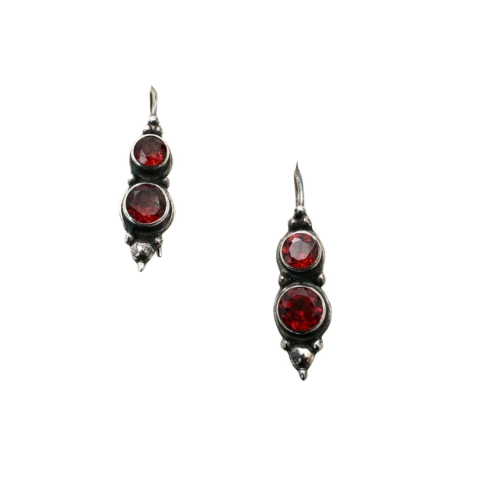 Sterling Silver Red Garnet Earrings Pierced: Sterling Silver Red Garnet Earrings Pierced