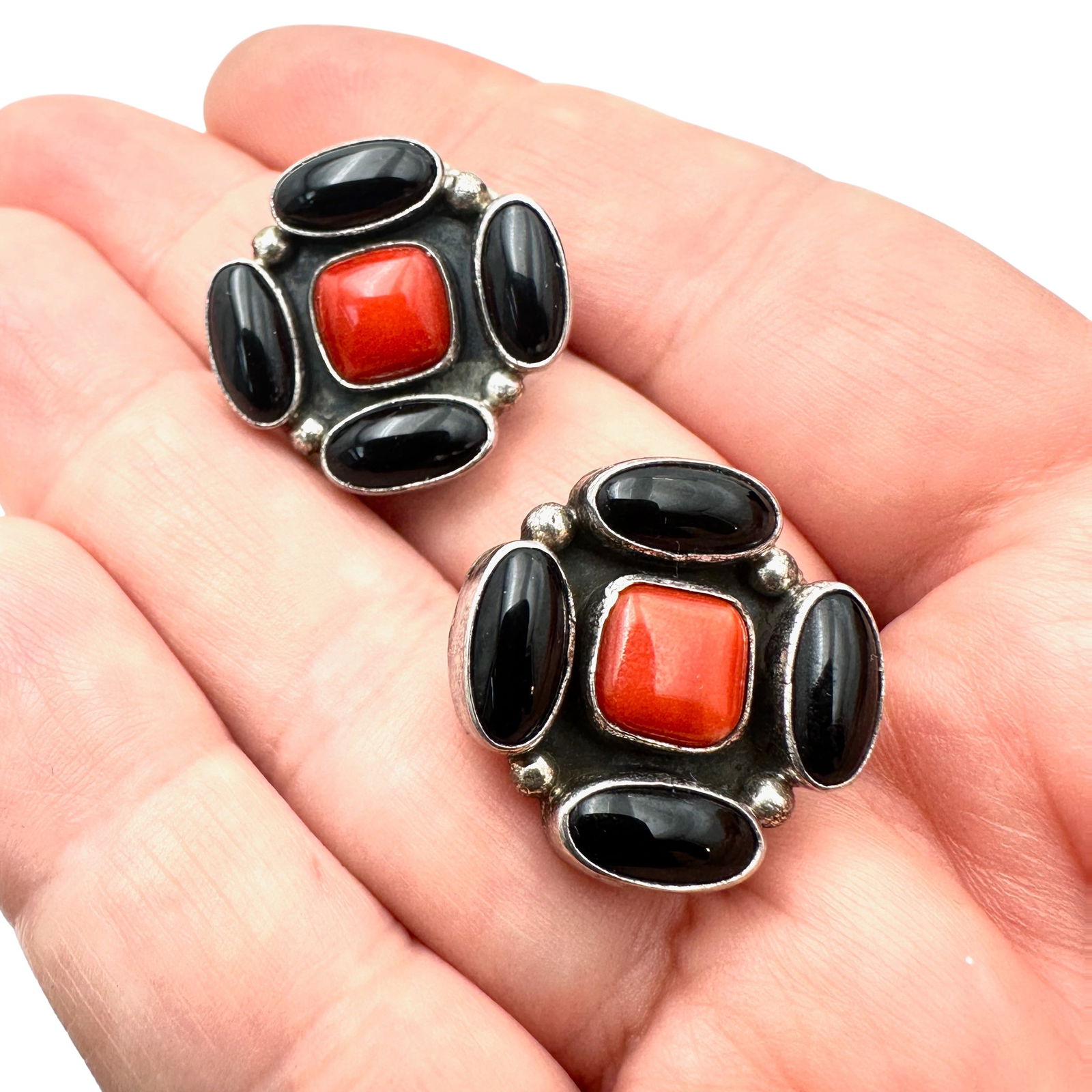 Vintage Native American Nakai Black Onyx Red Coral Sterling Silver Clip Earrings (1 of 2)