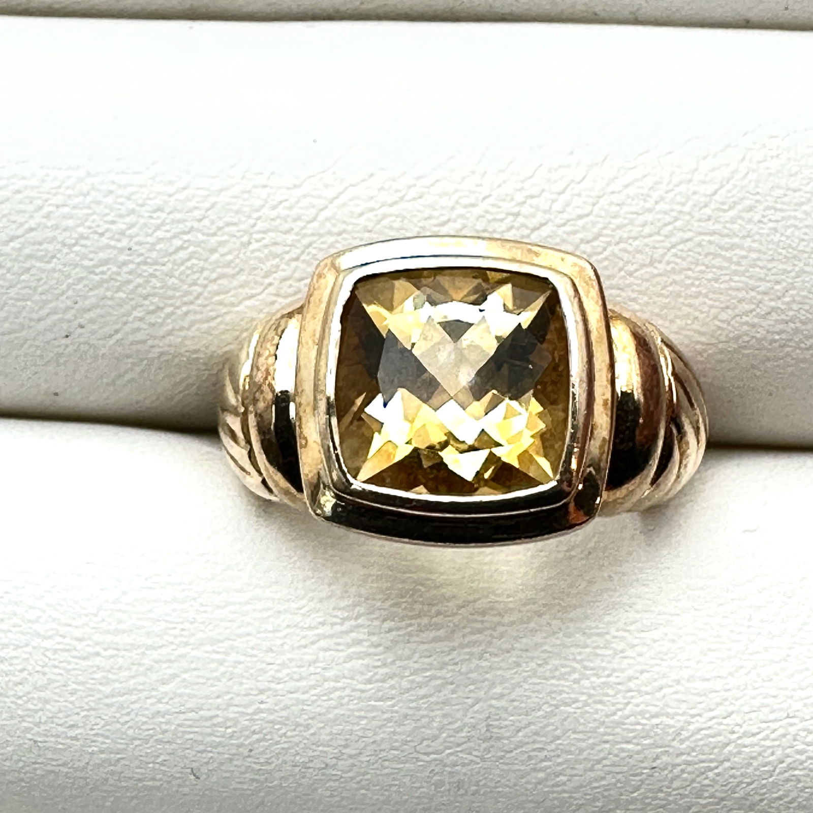 Gold Over Sterling Silver Topaz Ring Size 7 (1 of 2)