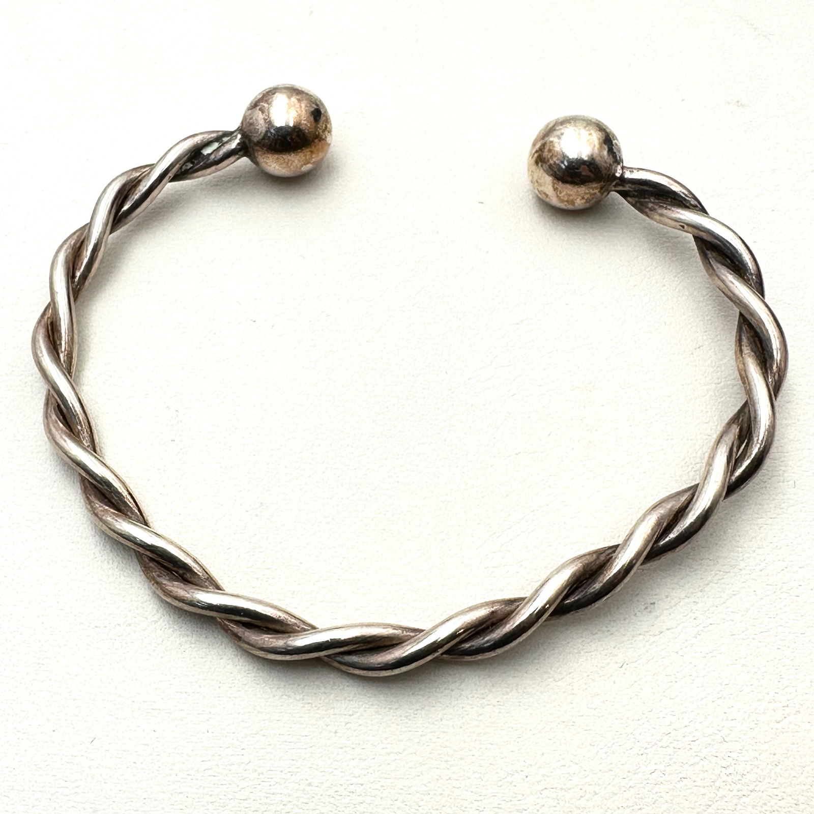 Sterling Silver Twisted Cuff Bracelet 18 Grams Adjustable Size (1 of 2)