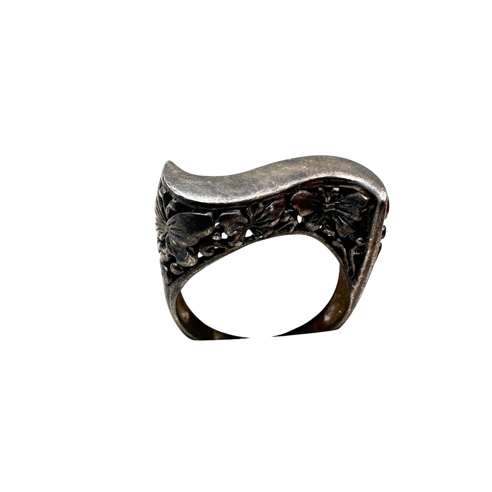 Vintage Sterling Silver Ring Butterfly Design Size 8 (1 of 1)