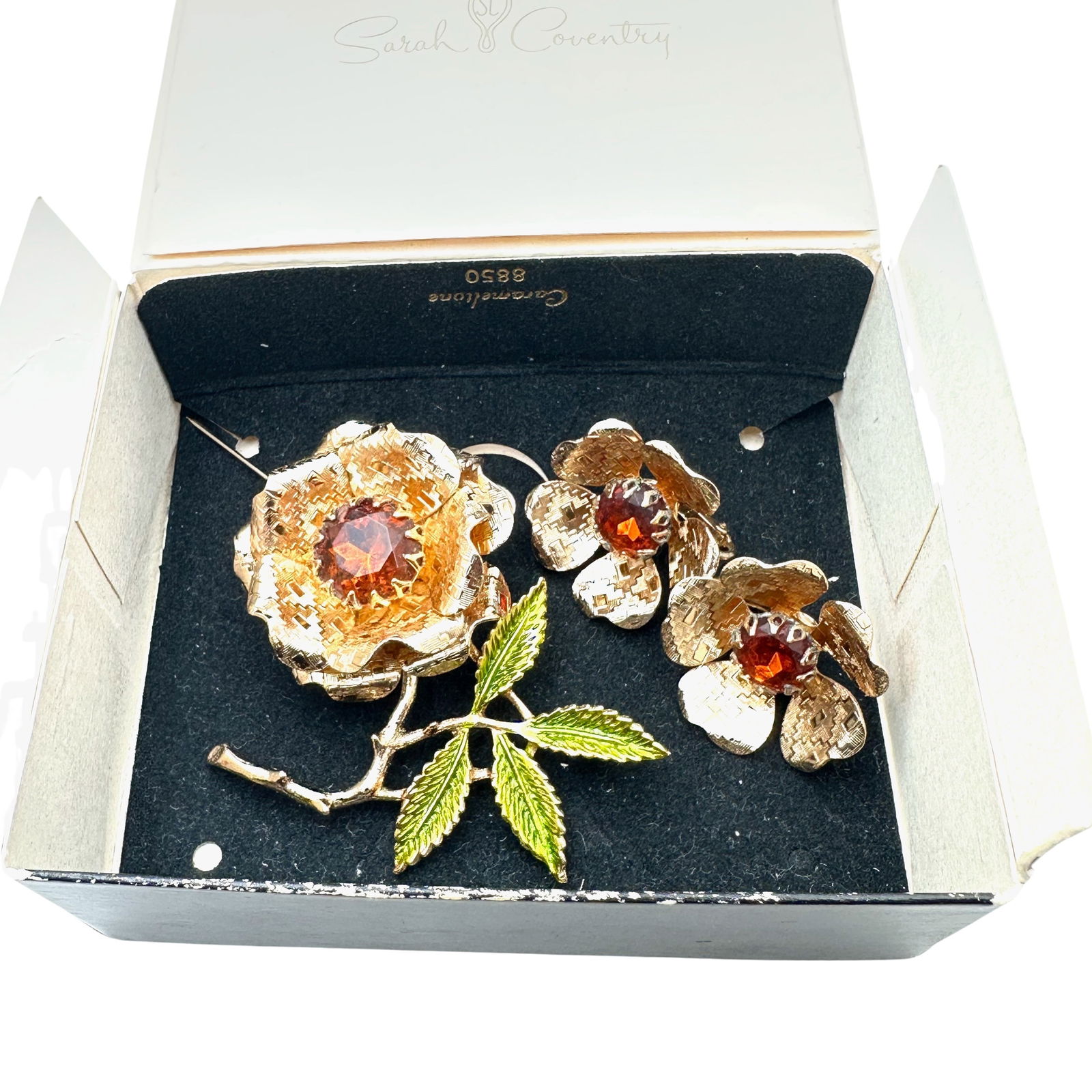 Vintage Sarah Coventry Flower Brooch Earring Set Original Box Gold Tone (1 of 2)