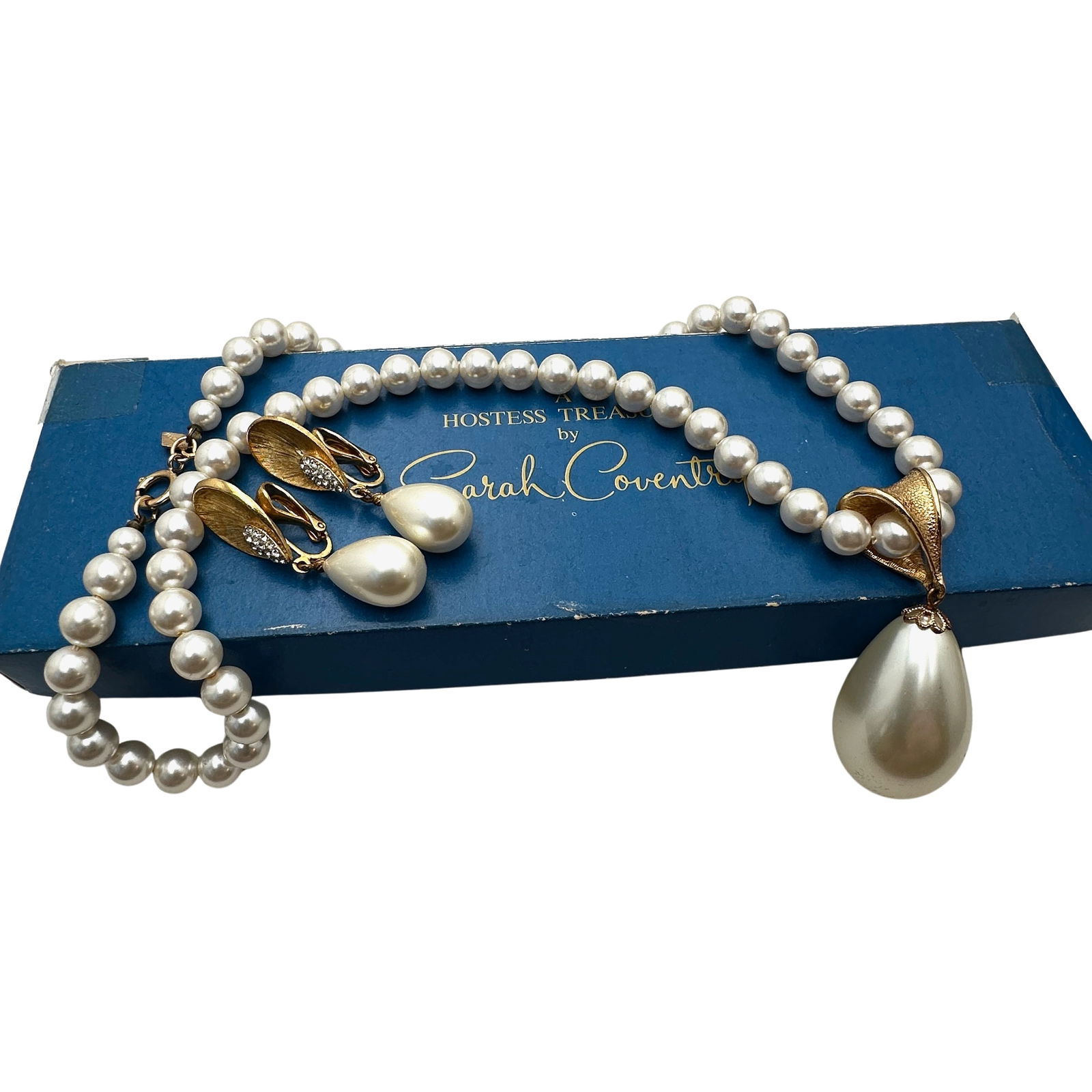 Vintage Sarah Coventry Hostess Treasure Set Original Box  Faux Pearl Necklace Earrings Set (1 of 2)