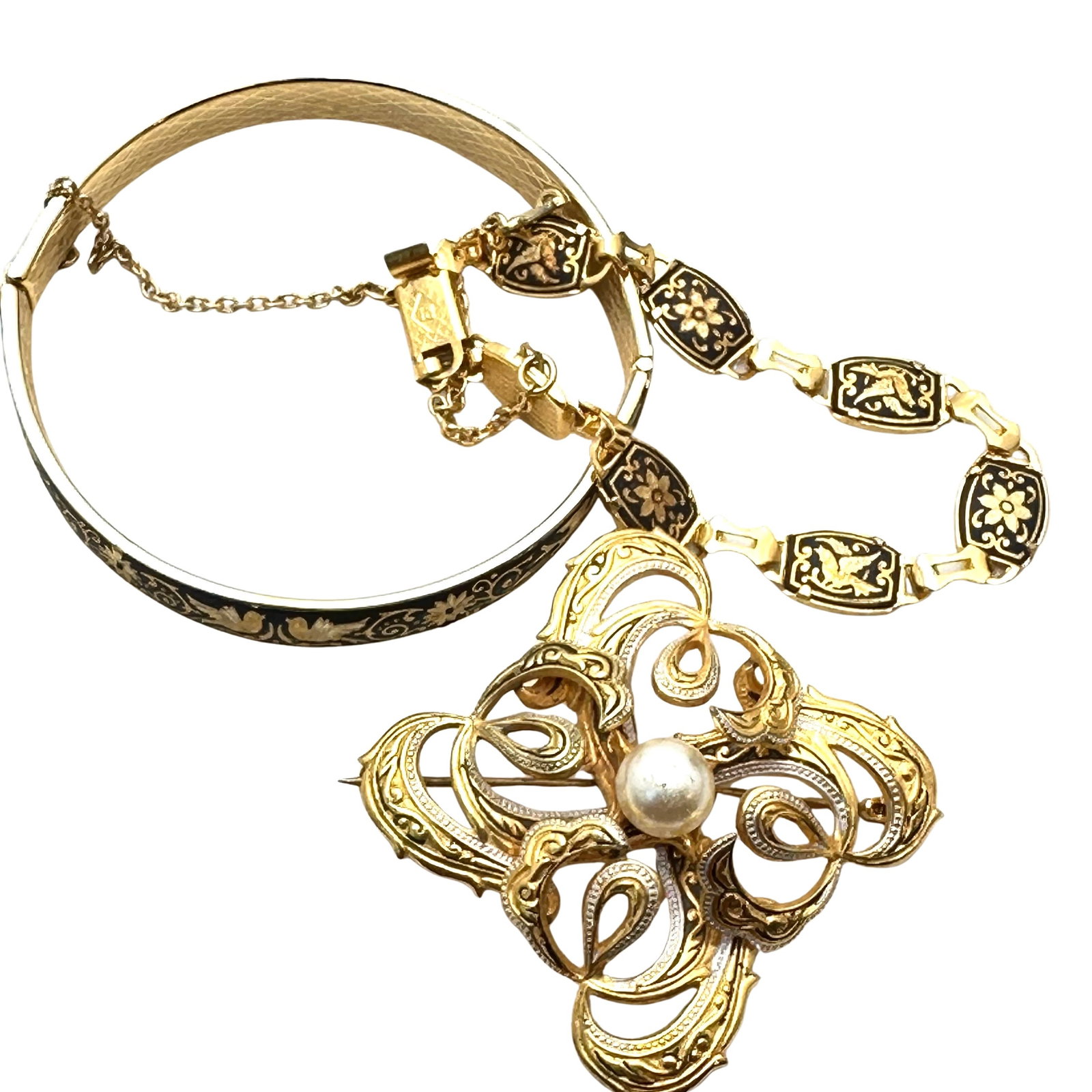 Vintage Group Jewelry Damascene Gold tone Bracelets Brooch: Vintage Group Jewelry Damascene Gold tone Bracelets Brooch