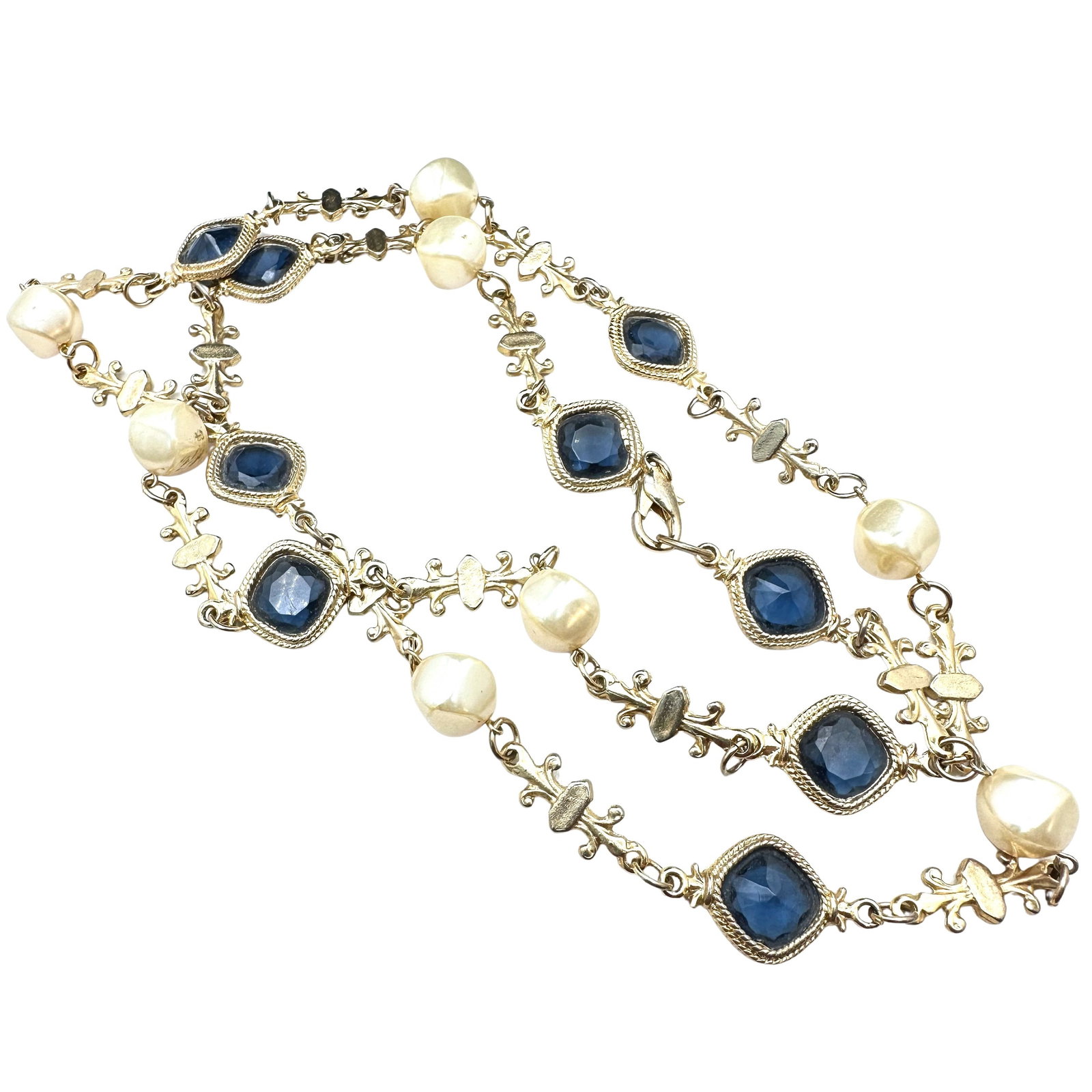 Vintage Blue Bezel Set Crystal Faux Pearl Gold Tone Necklace: Vintage Blue Bezel Set Crystal Faux Pearl Gold Tone Necklace
