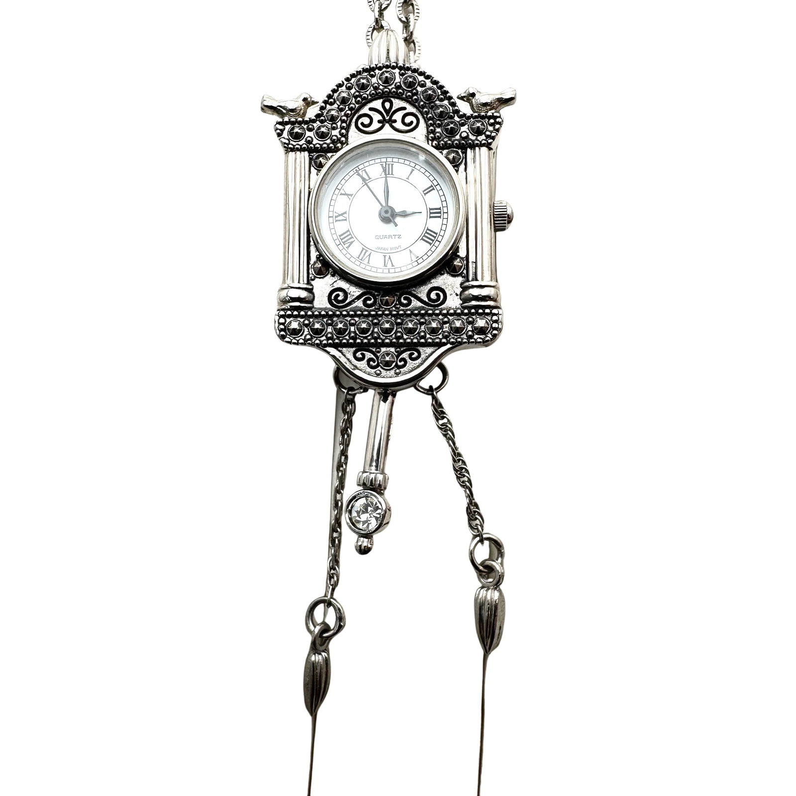 Vintage Silver Tone Watch Pendant Silver Tone Necklace 30 Inch: Vintage Silver Tone Watch Pendant Silver Tone Necklace 30 Inch