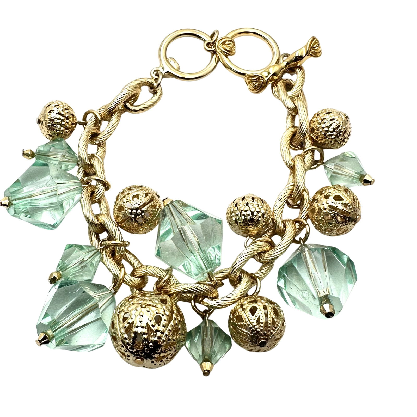 Vintage Light Green Lucite Bead Gold Tone Filigree Charm Bracelet Fits up to 8 Inches: Vintage Light Green Lucite Bead Gold Tone Filigree Charm Bracelet Fits up to 8 Inches