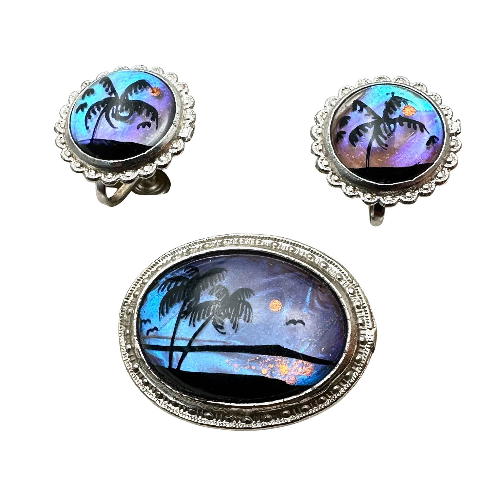 Vintage Butterfly Wing Sunset Brooch Pin And Matching Silver Tone Screw Back Earrings Set (1 of 2)