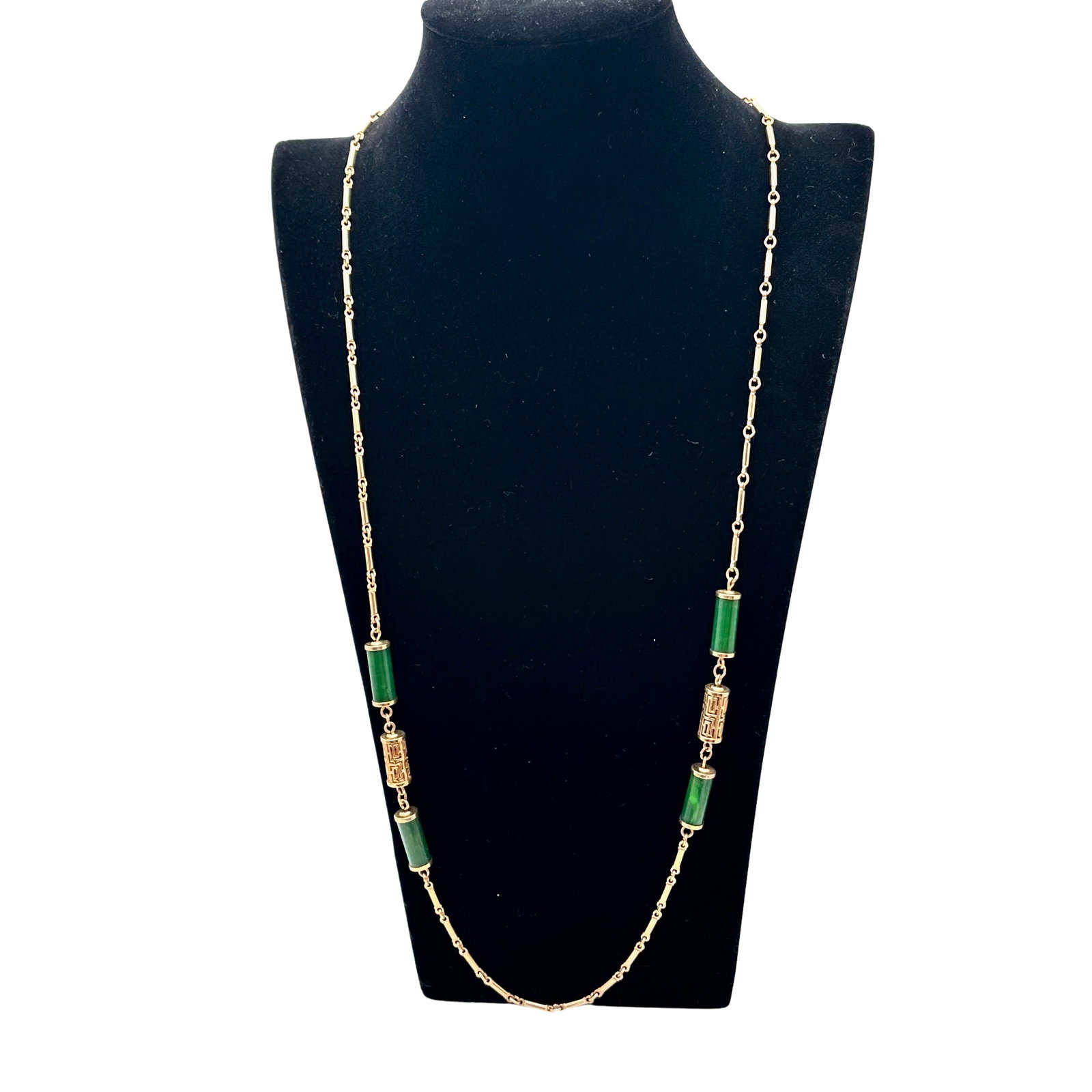 Vintage Sarah Coventry Asian Inspired Faux Jade Gold Tone Necklace 30 Inch: Vintage Sarah Coventry Asian Inspired Faux Jade Gold Tone Necklace 30 Inch