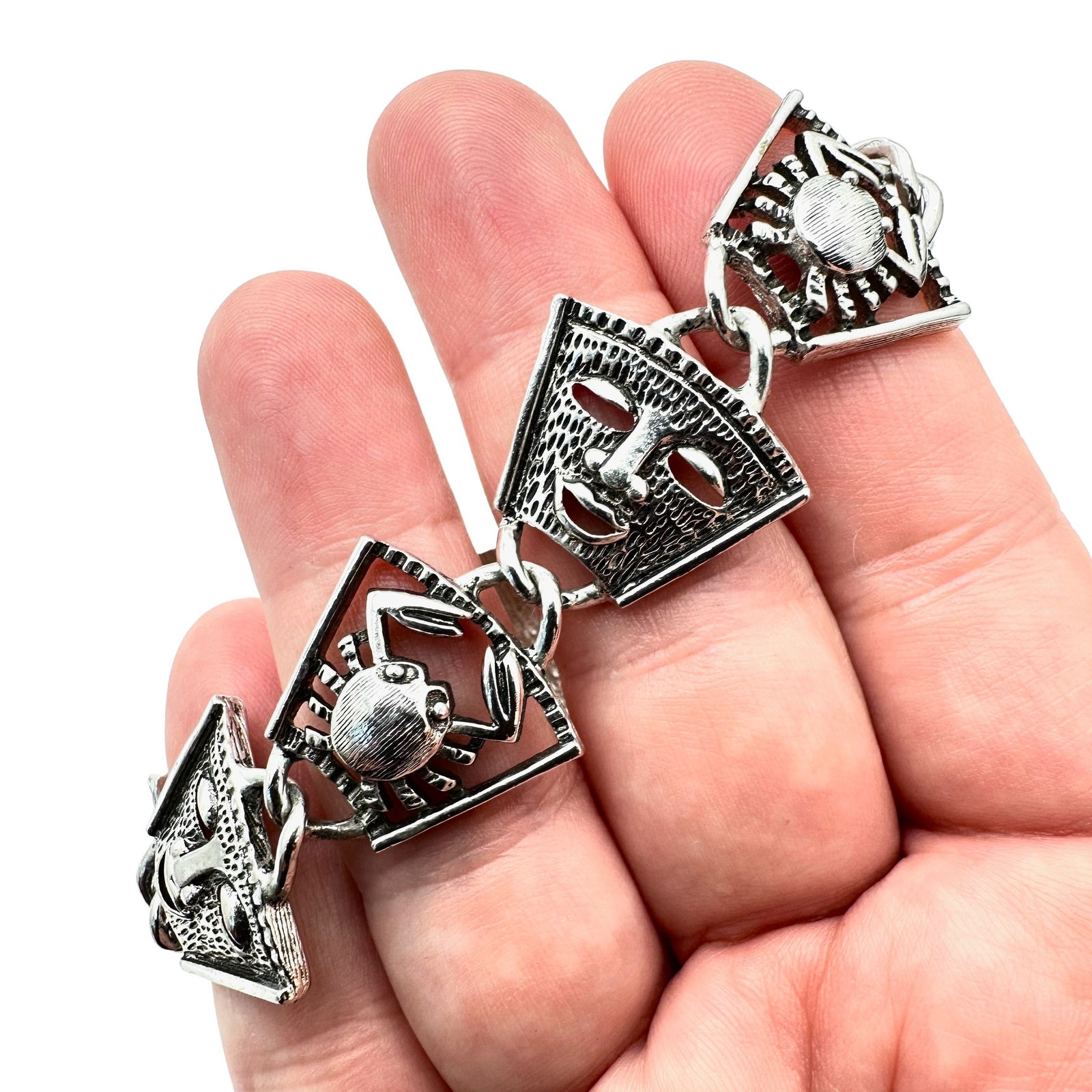 Vintage Sarah Coventry Horoscope Bracelet Silver Tone 7 Inch (1 of 2)