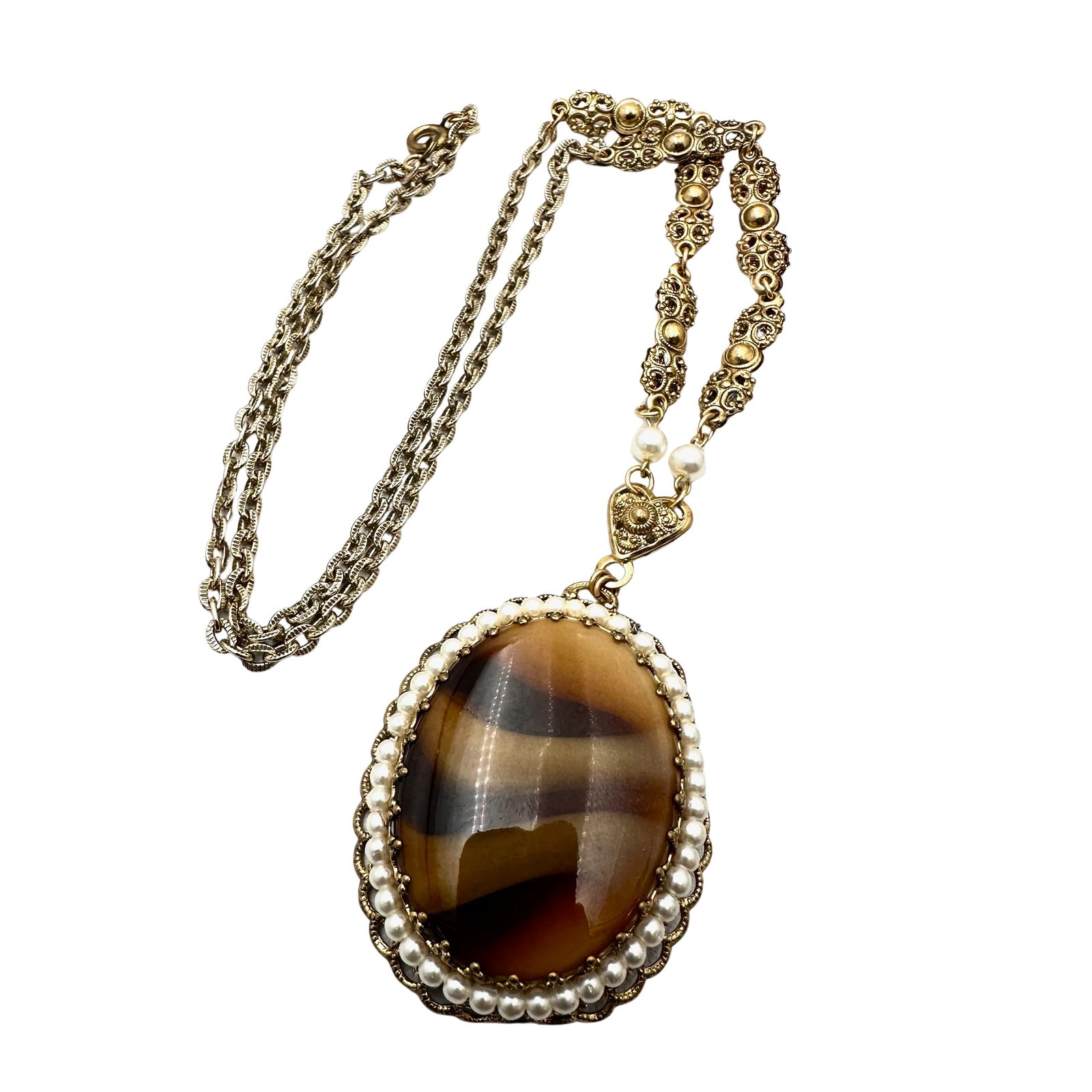 Vintage Wester Germany Amber Slag Glass Faux Pearl Gold Tone Pendant Necklace 24 Inch: Vintage Wester Germany Amber Slag Glass Faux Pearl Gold Tone Pendant Necklace 24 Inch