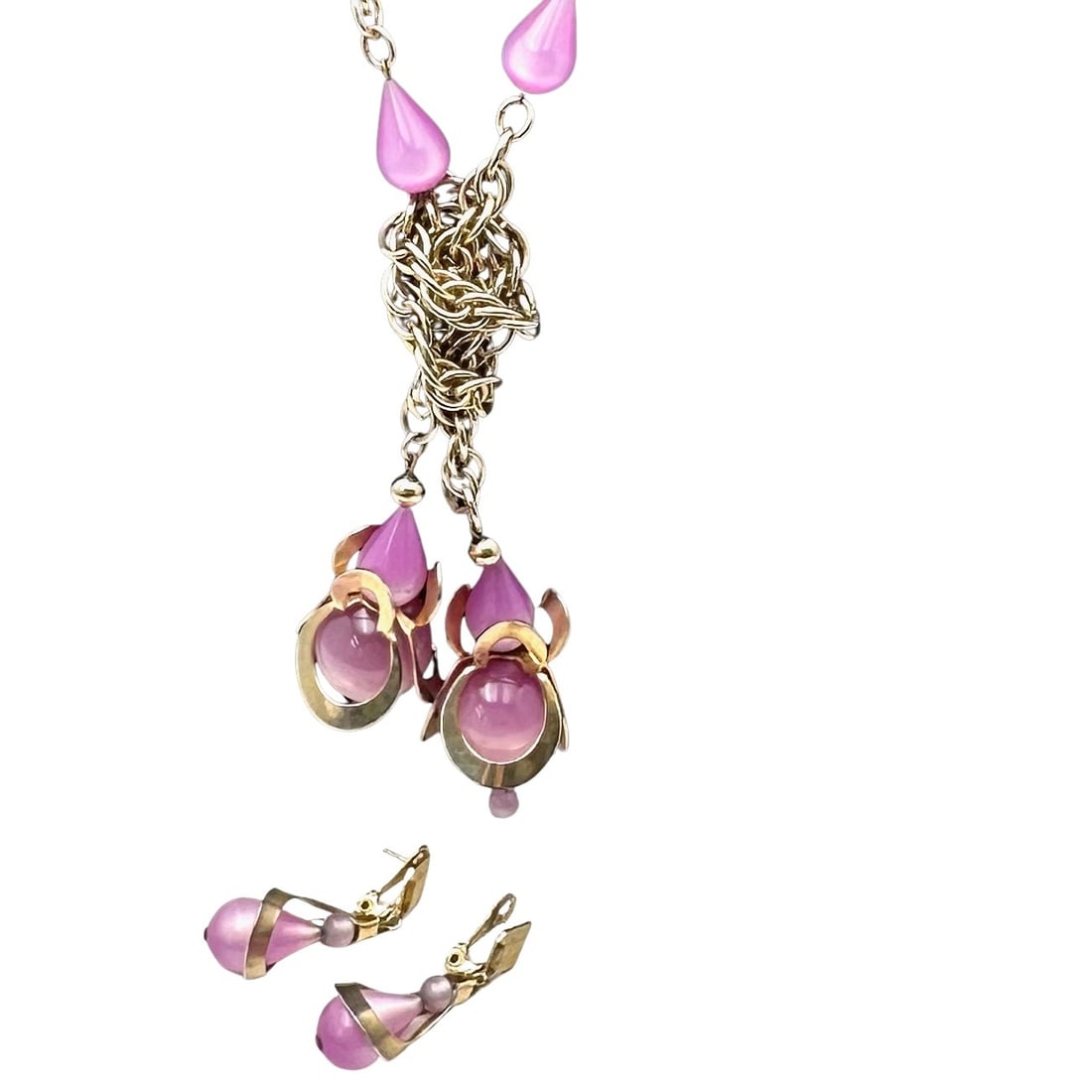 Vintage Retro Purple Lucite Bead Gold Tone Pendant Necklace Clip Earrings Set 22 Inch Length: Vintage Retro Purple Lucite Bead Gold Tone Pendant Necklace Clip Earrings Set 22 Inch Length