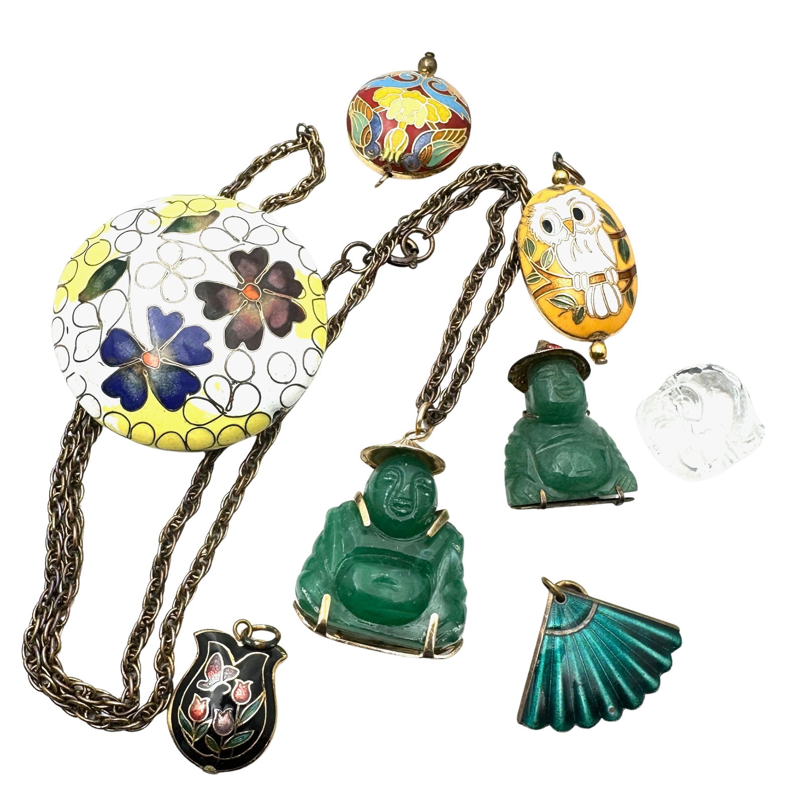 Vintage Grouping of Asian Chinese Themed Pendants Buddha Cloisonne: Vintage Grouping of Asian Chinese Themed Pendants Buddha Cloisonne