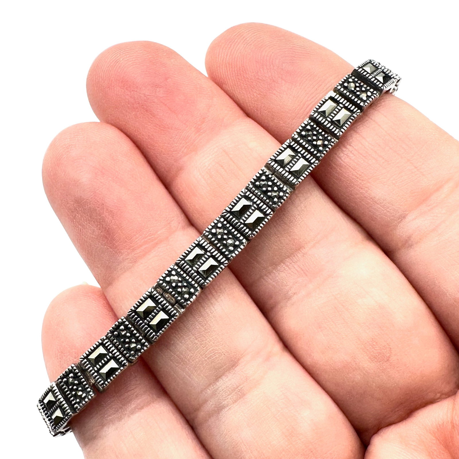 Vintage Sterling Silver Marcasite Tennis Style Bracelet 7.25 Inch Weight 18 Grams: Vintage Sterling Silver Marcasite Tennis Style Bracelet 7.25 Inch Weight 18 Grams