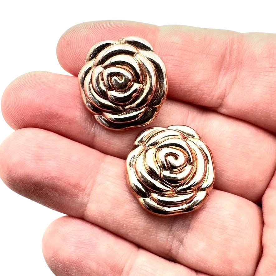 Veronese Italy Rose Gold Over Sterling Silver Pierced Flower Earrings 1 Inch Excellent Preowned: Veronese Italy Rose Gold Over Sterling Silver Pierced Flower Earrings 1 Inch Excellent Preowned Condition