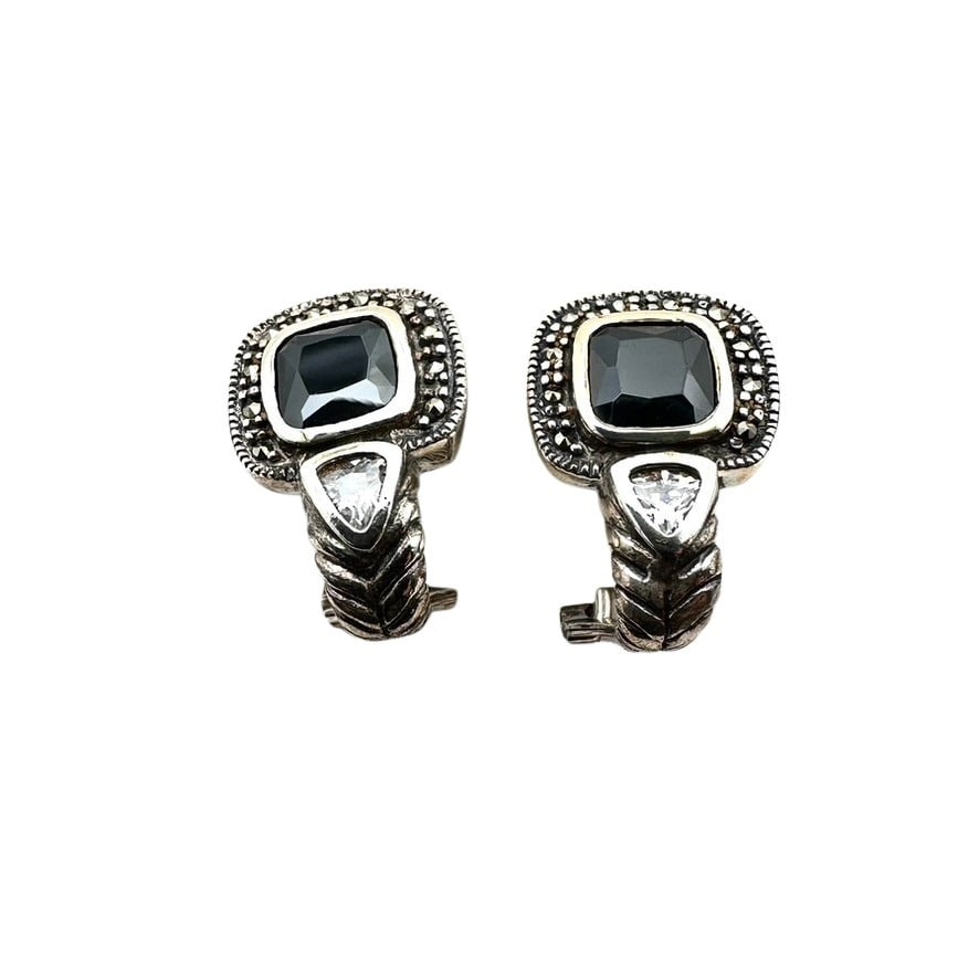 NOS Black Onyx Marcasite Sterling Silver Pierced Lever Back Earrings Original Card 3/4 Inch: NOS Black Onyx Marcasite Sterling Silver Pierced Lever Back Earrings Original Card 3/4 Inch