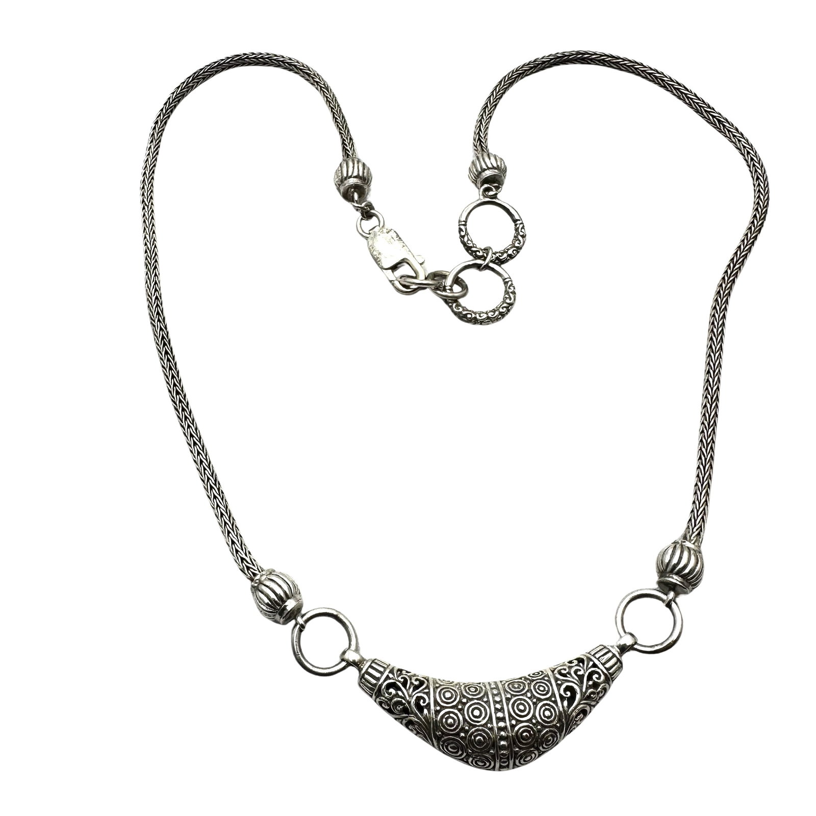 Indonesian Design Sterling Silver Pendant Necklace 28 Inch Weight 29 Grams: Indonesian Design Sterling Silver Pendant Necklace 28 Inch Weight 29 Grams