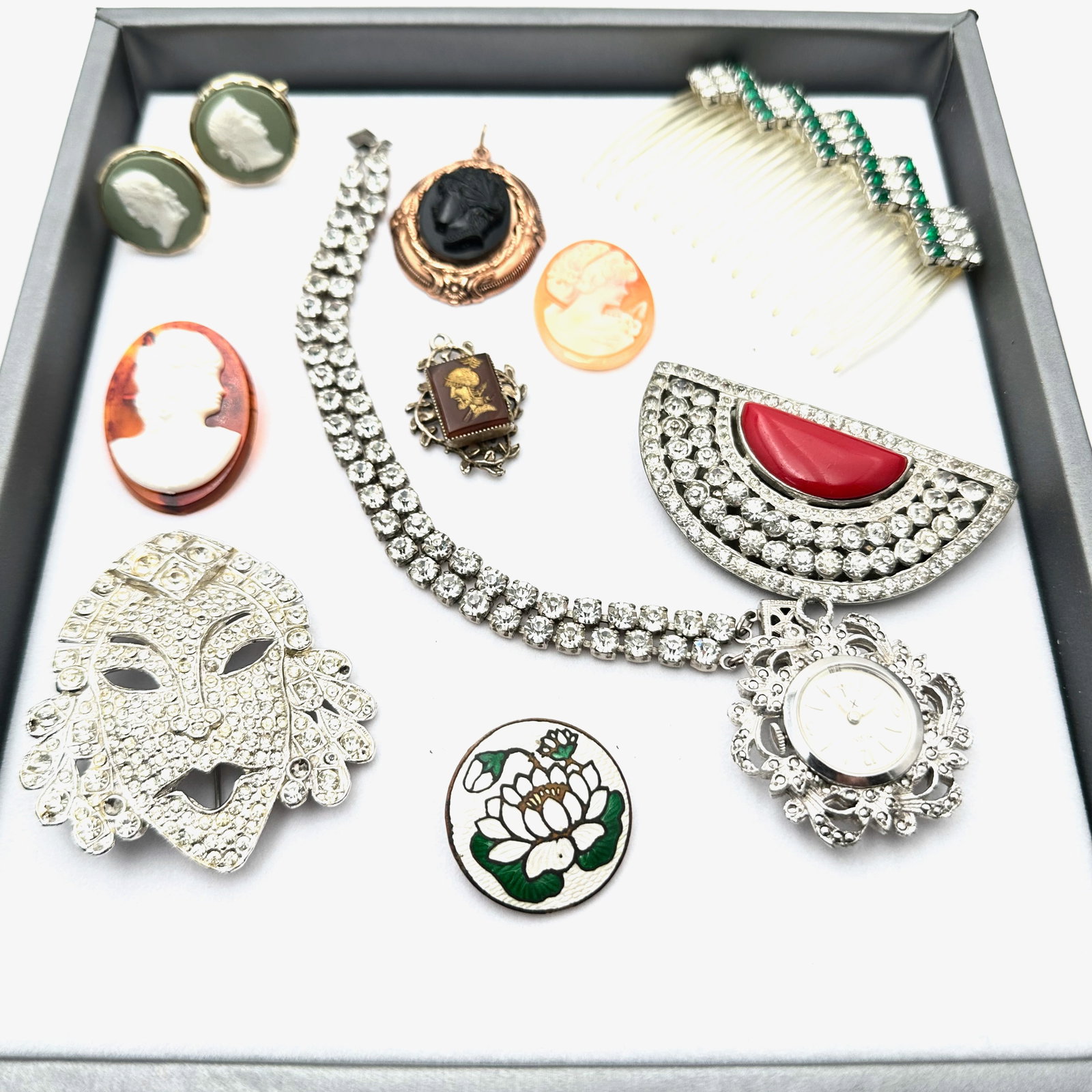 Vintage Antique Jewelry Group Fur Clip Cameo Enamel Brooch Watch Brooch Hair Comb Cuff Links: Vintage Antique Jewelry Group Fur Clip Cameo Enamel Brooch Watch Brooch Hair Comb Cuff Links