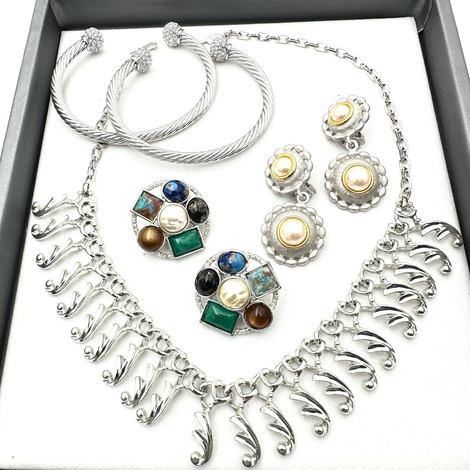 Vintage Jewelry Group Silver Tone Sarah Coventry Necklace Earrings Monet Crystal Bracelets (1 of 2)