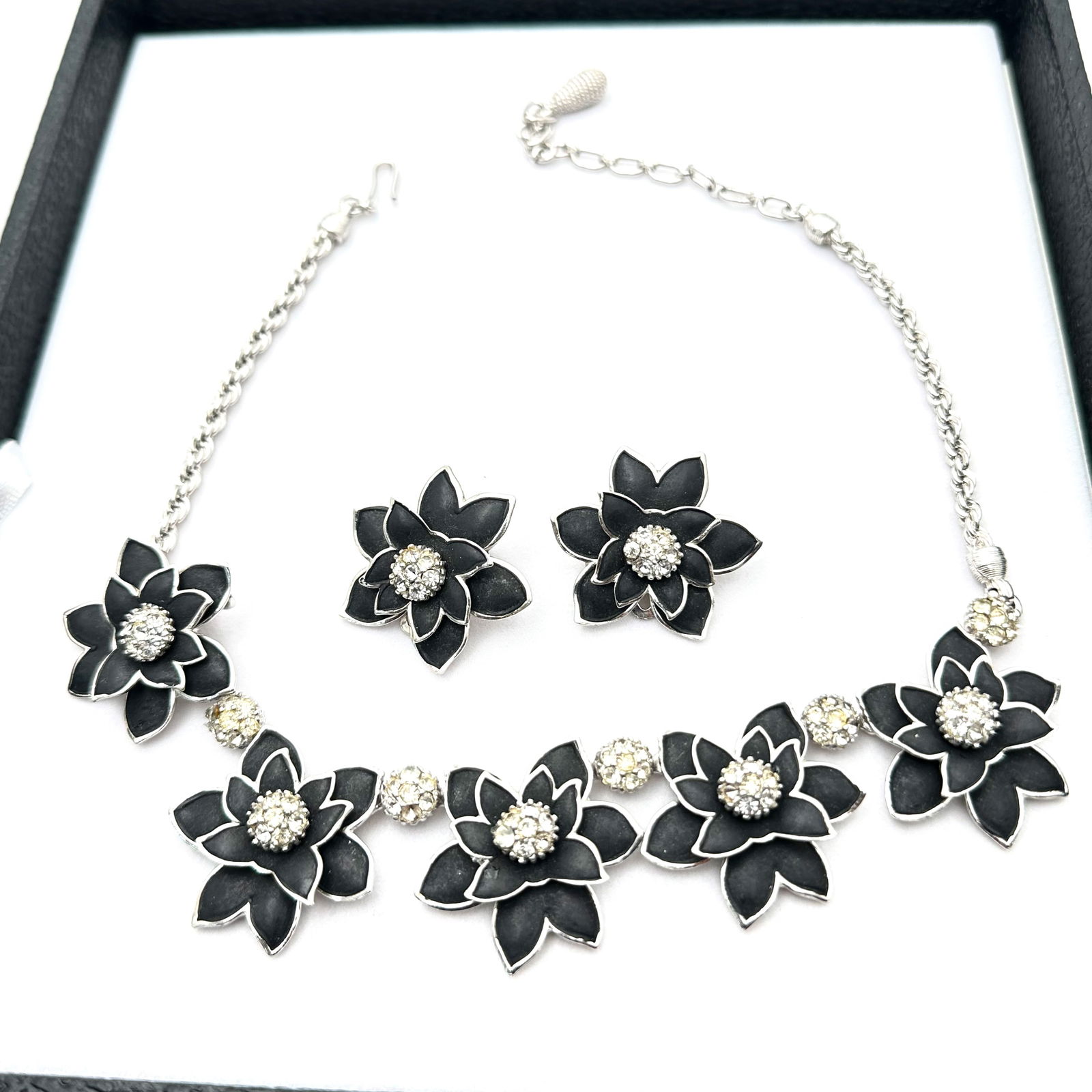 Vintage Pennino Clear Rhinestone Black Enamel Flower Silver Tone Necklace Clip Earrings Set Pristine (1 of 2)