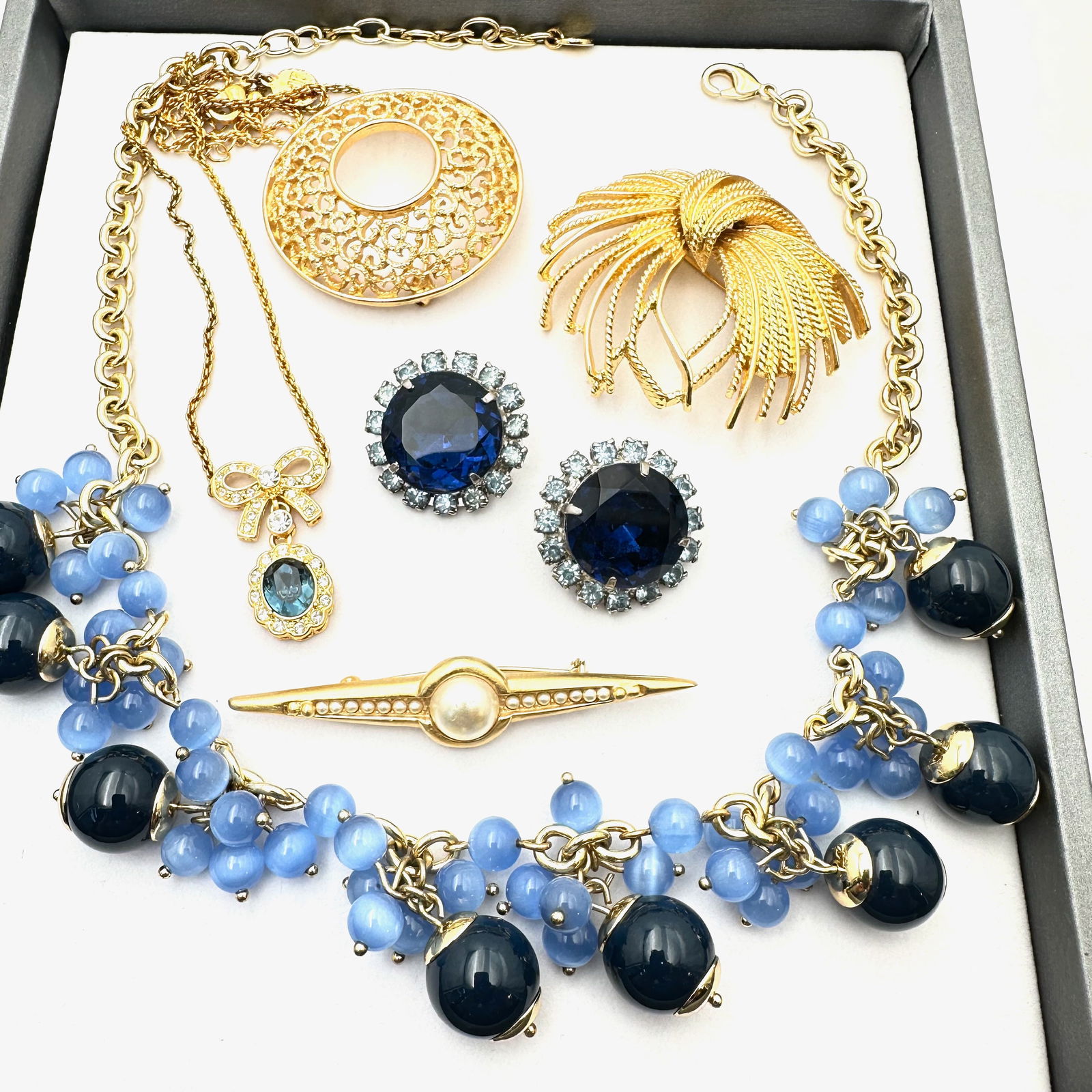 Jewelry Group Blue Glass Rhinestone Clip Earrings Blue Gold Necklaces Gold Tone Brooches (1 of 2)