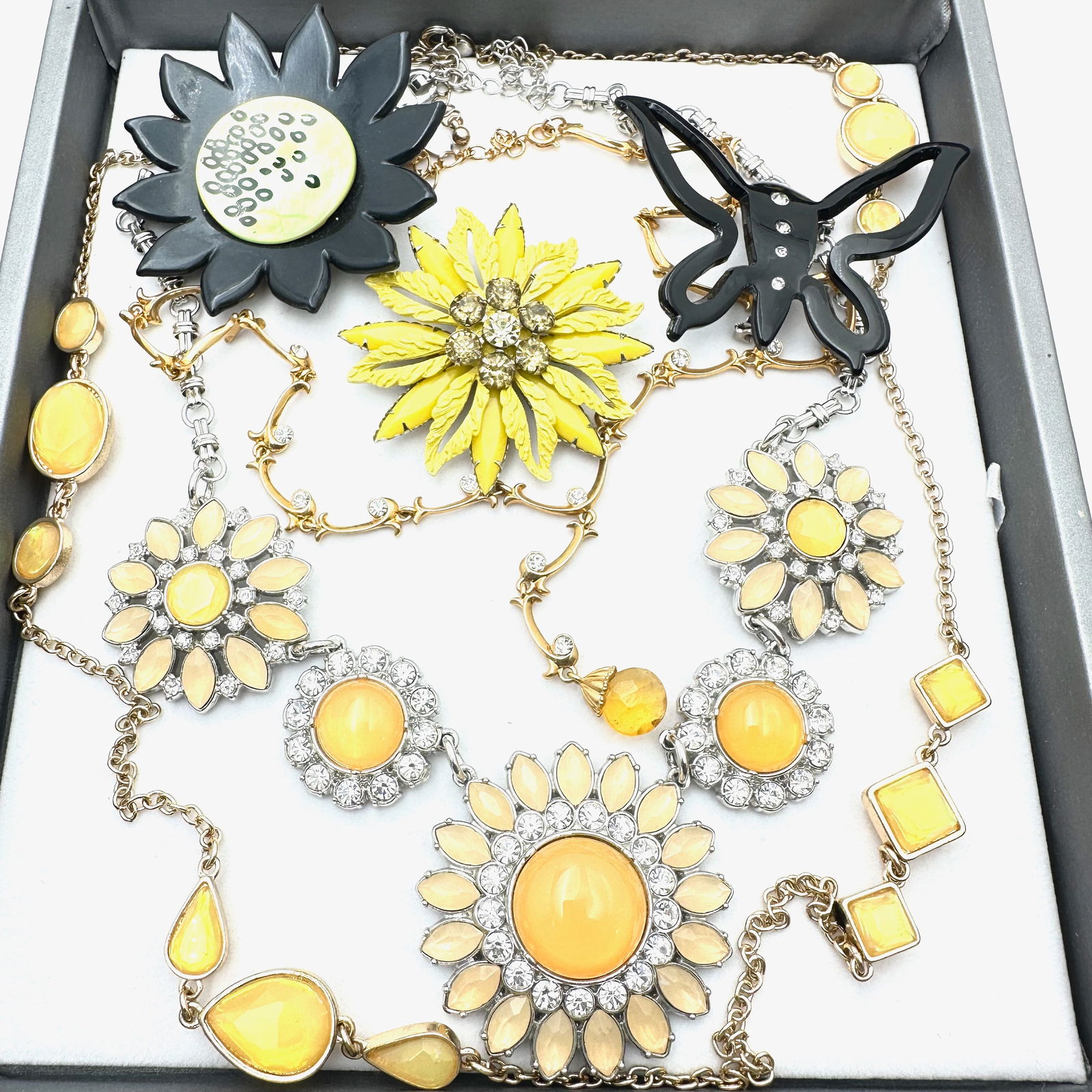 Jewelry Group Vintage Black Lucite Brooches Yellow Flower Brooch Necklaces: Jewelry Group Vintage Black Lucite Brooches Yellow Flower Brooch Necklaces
