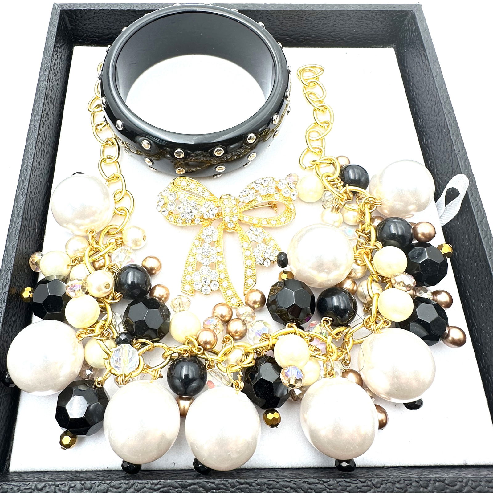 Jewelry Group Vintage Rhinestone Bow Brooch Studded Black Lucite Bangle Faux Pearl Statement: Jewelry Group Vintage Rhinestone Bow Brooch Studded Black Lucite Bangle Faux Pearl Statement Necklace