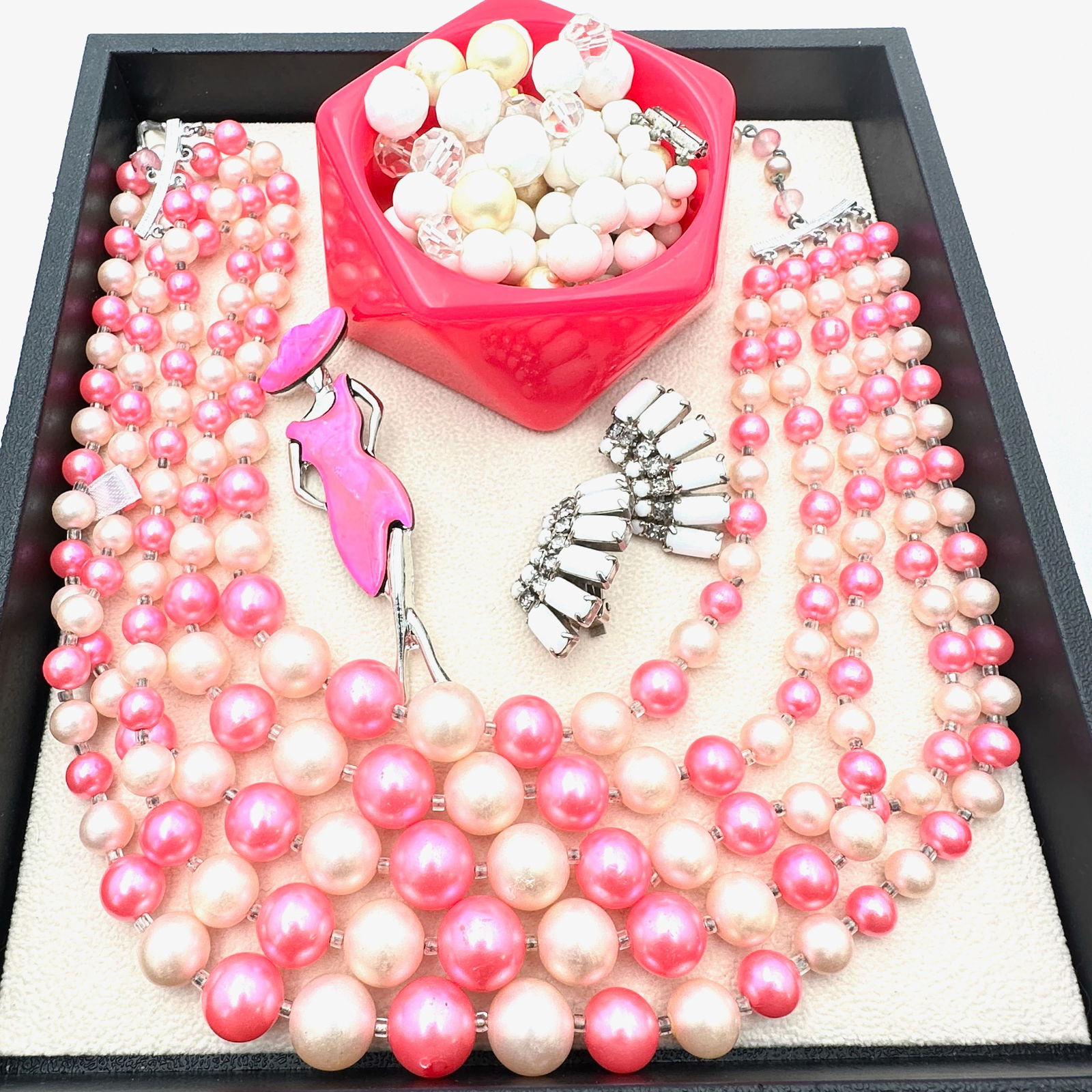 Jewelry Group Vintage Hot Pink Wide Lucite Bangle 2 Multi Strand Necklaces Clip Earrings Brooch: Jewelry Group Vintage Hot Pink Wide Lucite Bangle 2 Multi Strand Necklaces Clip Earrings Brooch