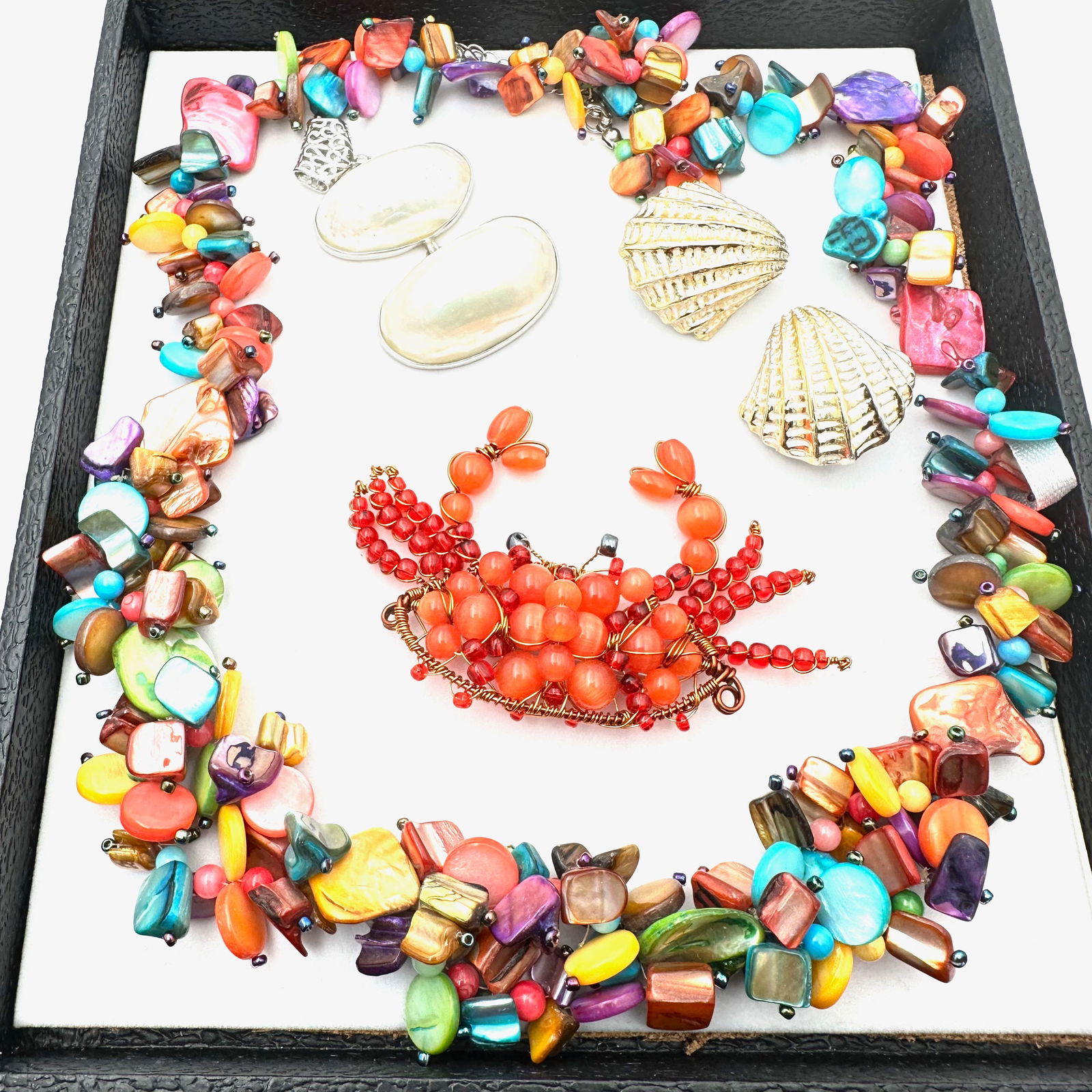 Jewelry Group Vintage Mother of Pearl necklace Crab Brooch Enamel Shell Clip Earrings Pendant (1 of 2)